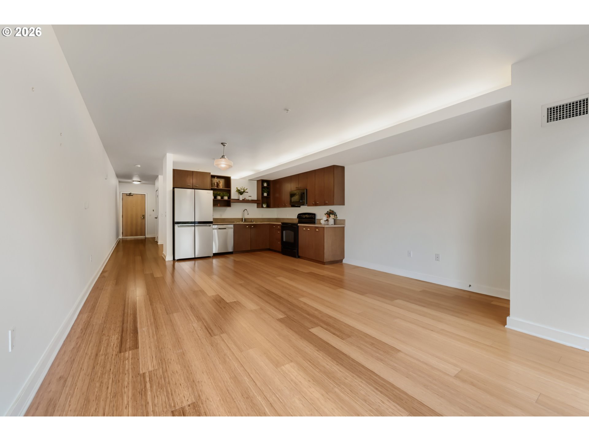 3970 N Interstate Ave 307 Property Photo 11