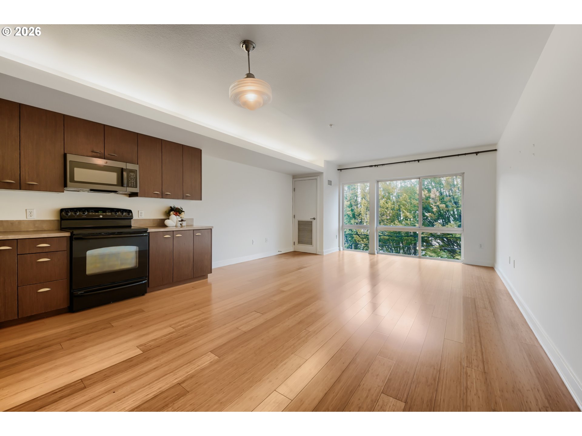 3970 N Interstate Ave 307 Property Photo 14