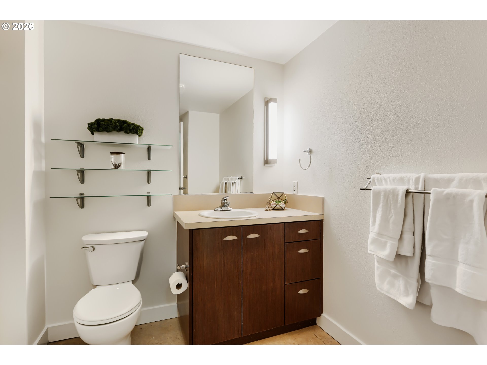 3970 N Interstate Ave 307 Property Photo 27
