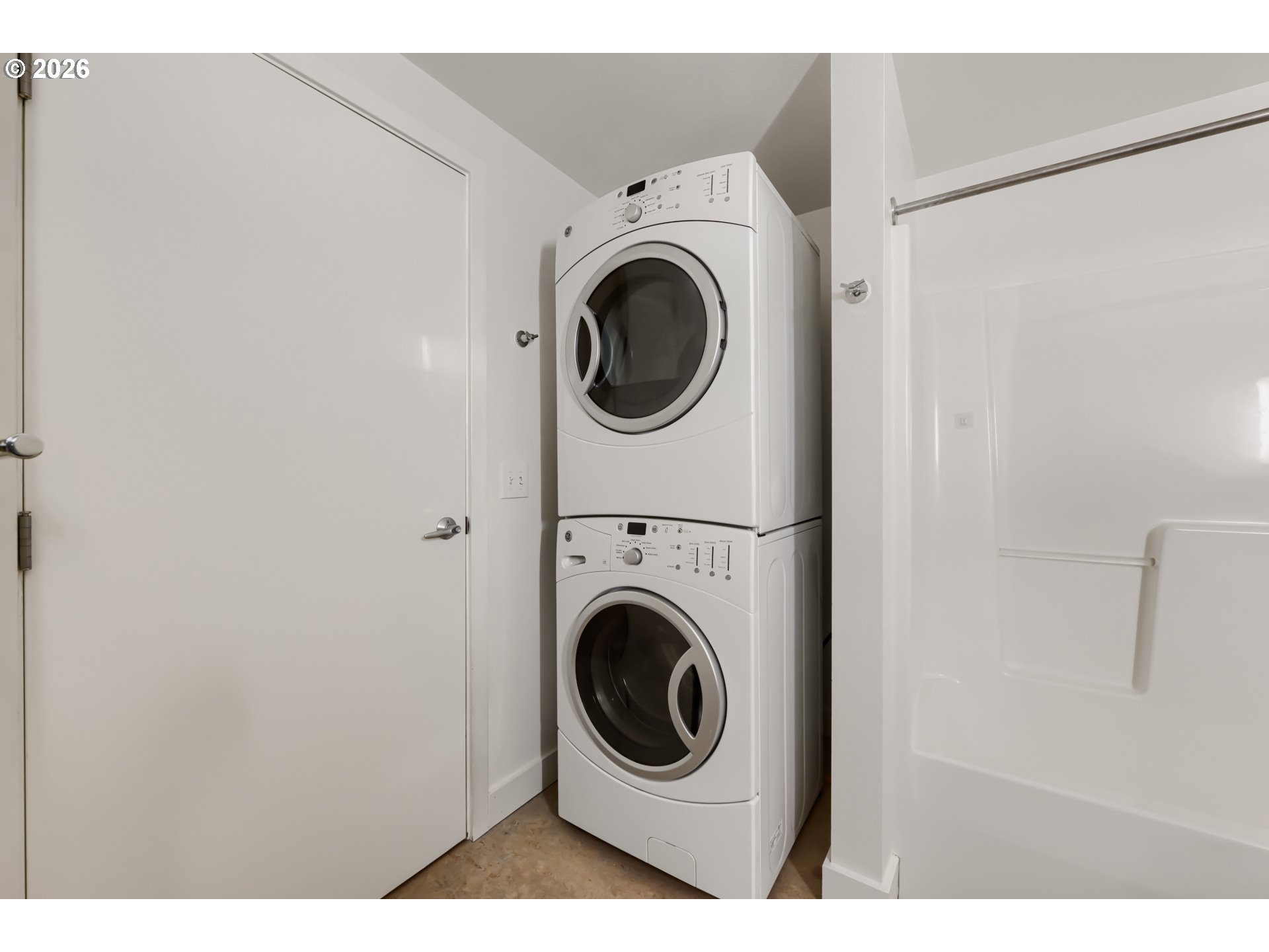 3970 N Interstate Ave 307 Property Photo 28