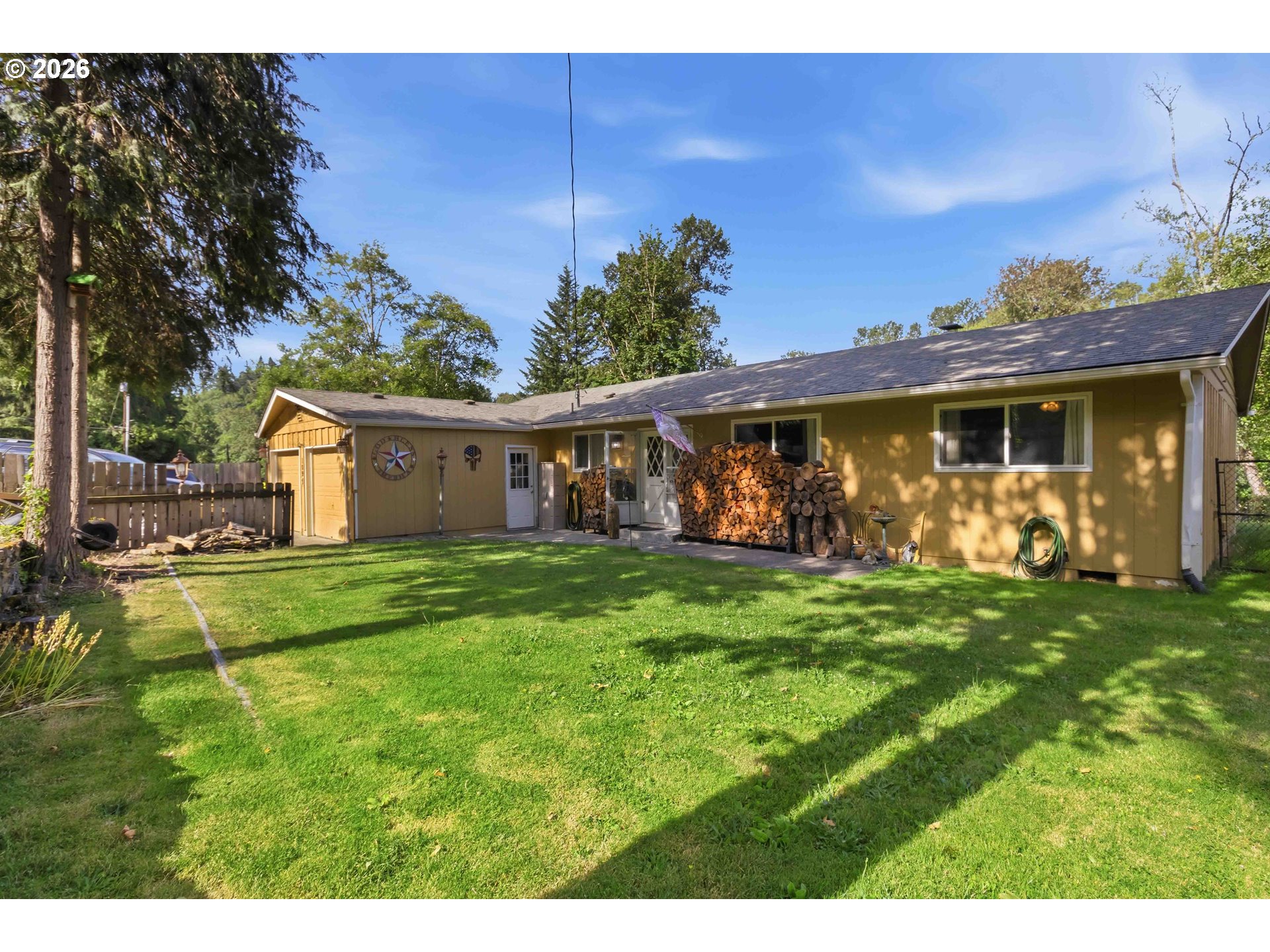 109 ALPHA DR Property Photo 1