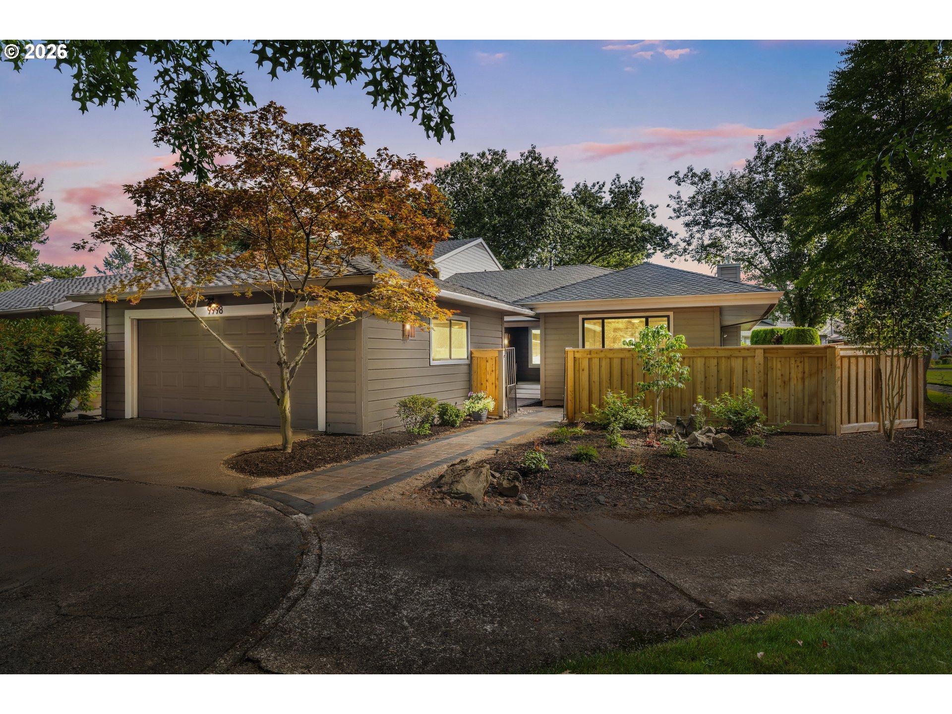 9998 Sw French Prairie Rd Property Photo 1