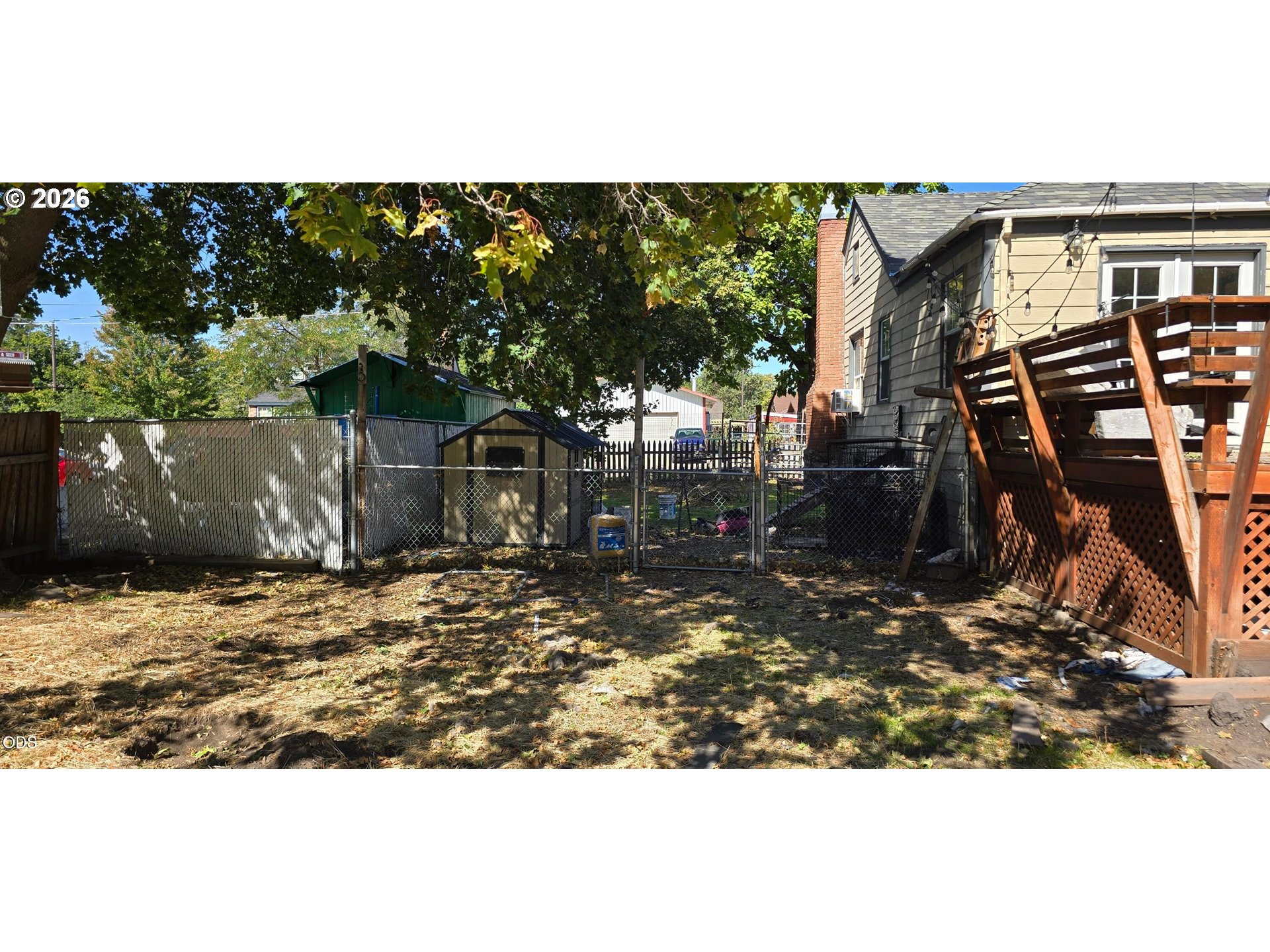 156 E Ash St Property Photo 8