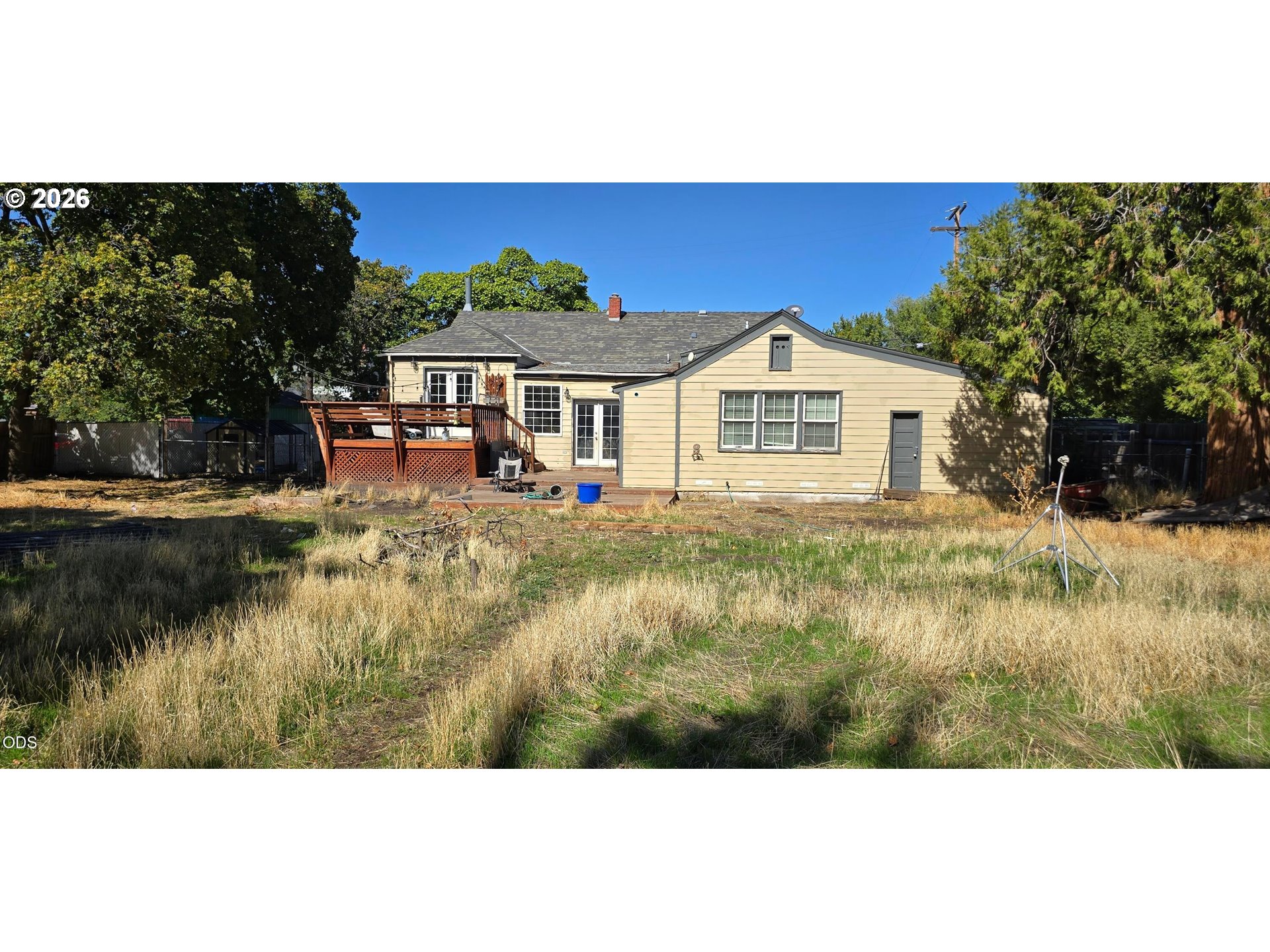 156 E Ash St Property Photo 11
