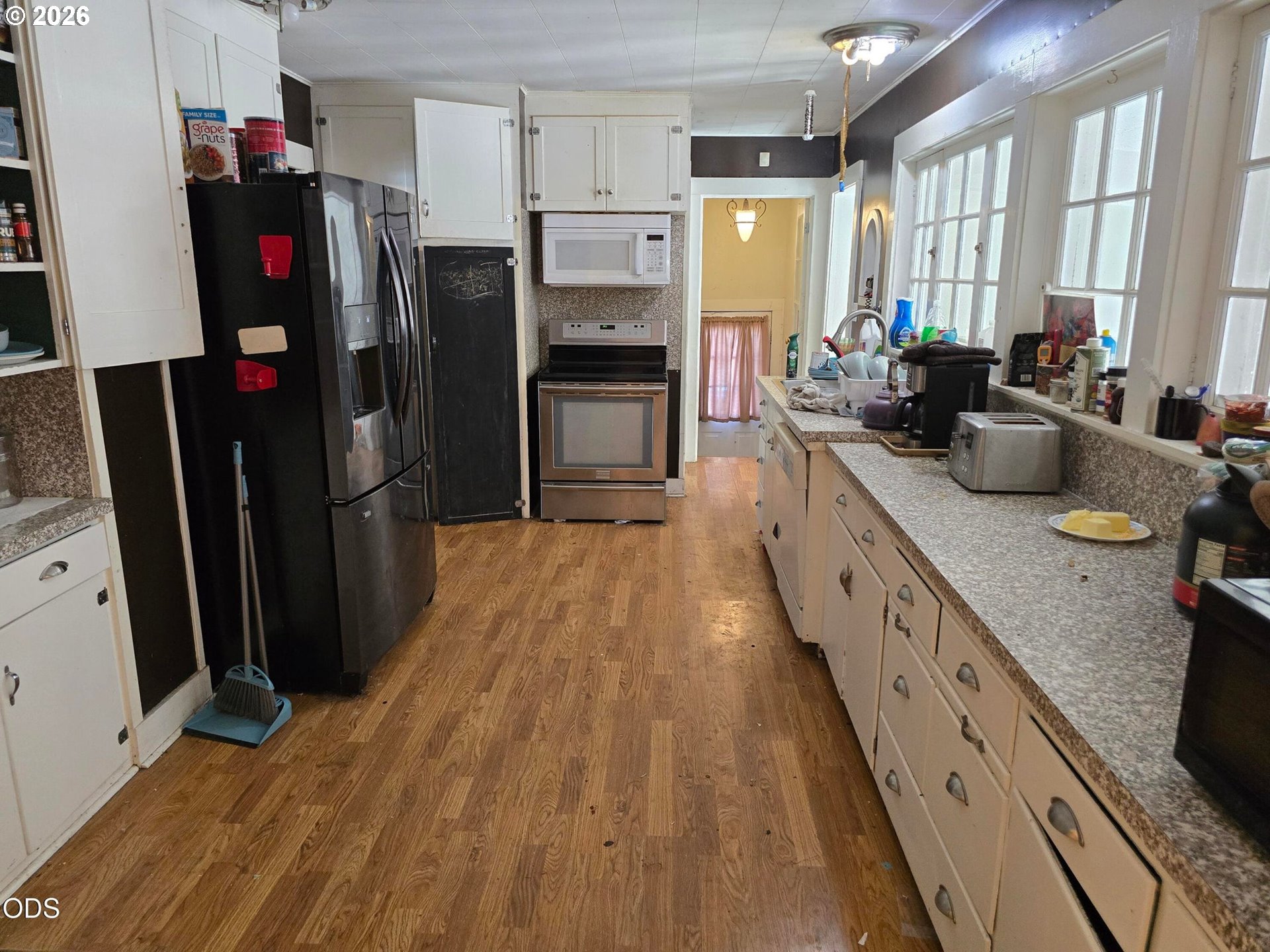 156 E Ash St Property Photo 25