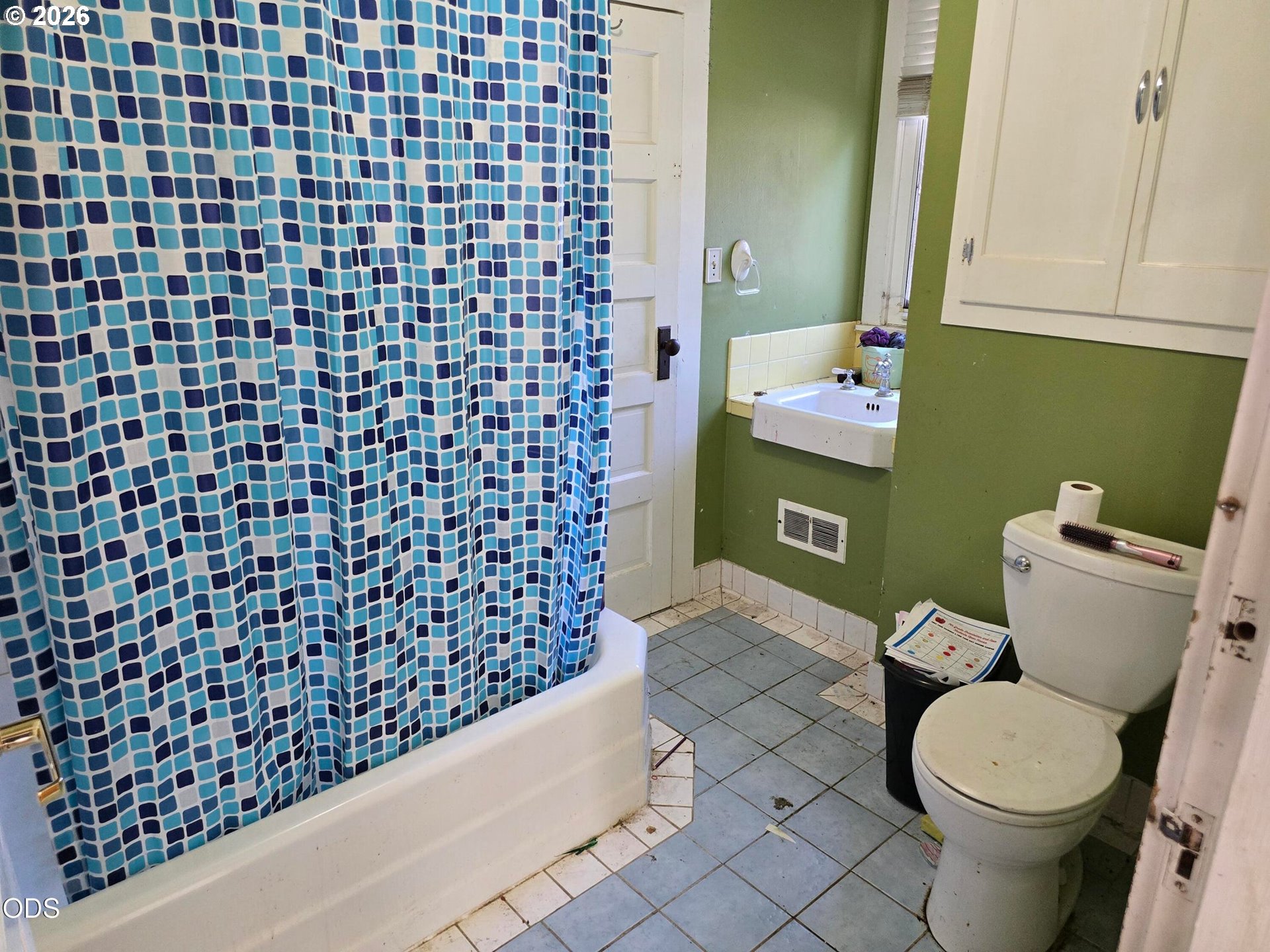 156 E Ash St Property Photo 29