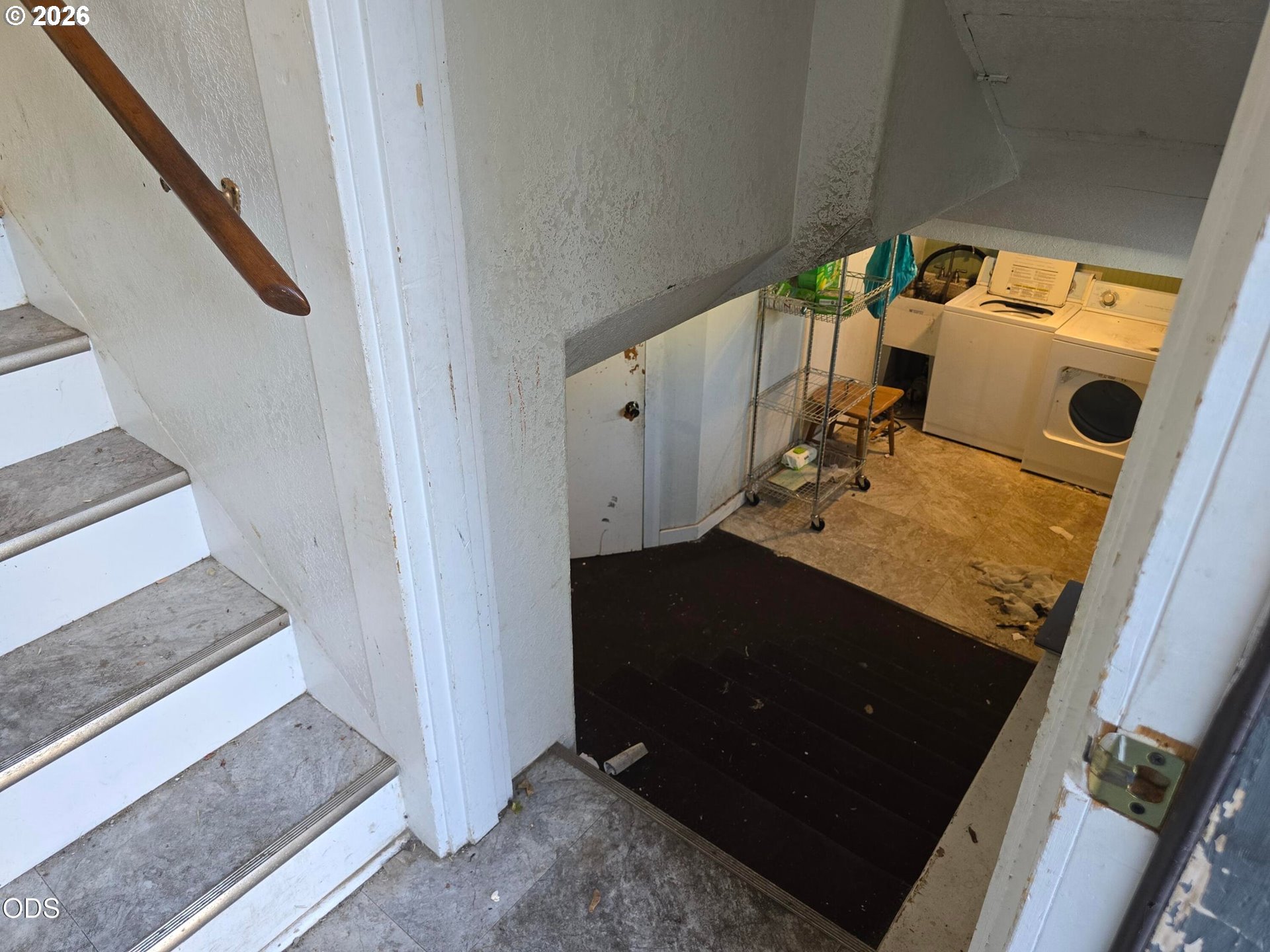 156 E Ash St Property Photo 33