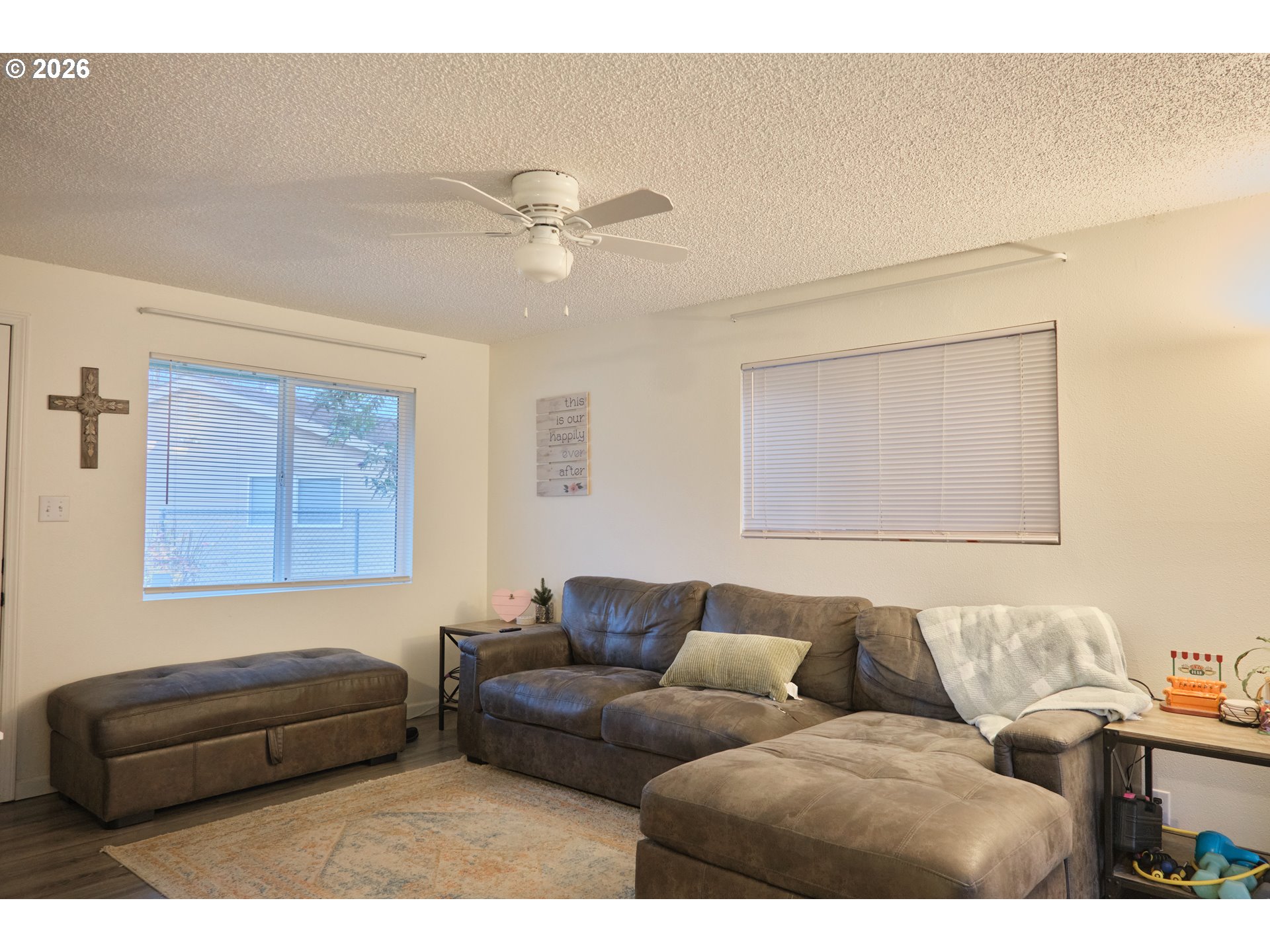 1202 Leo St Property Photo 16