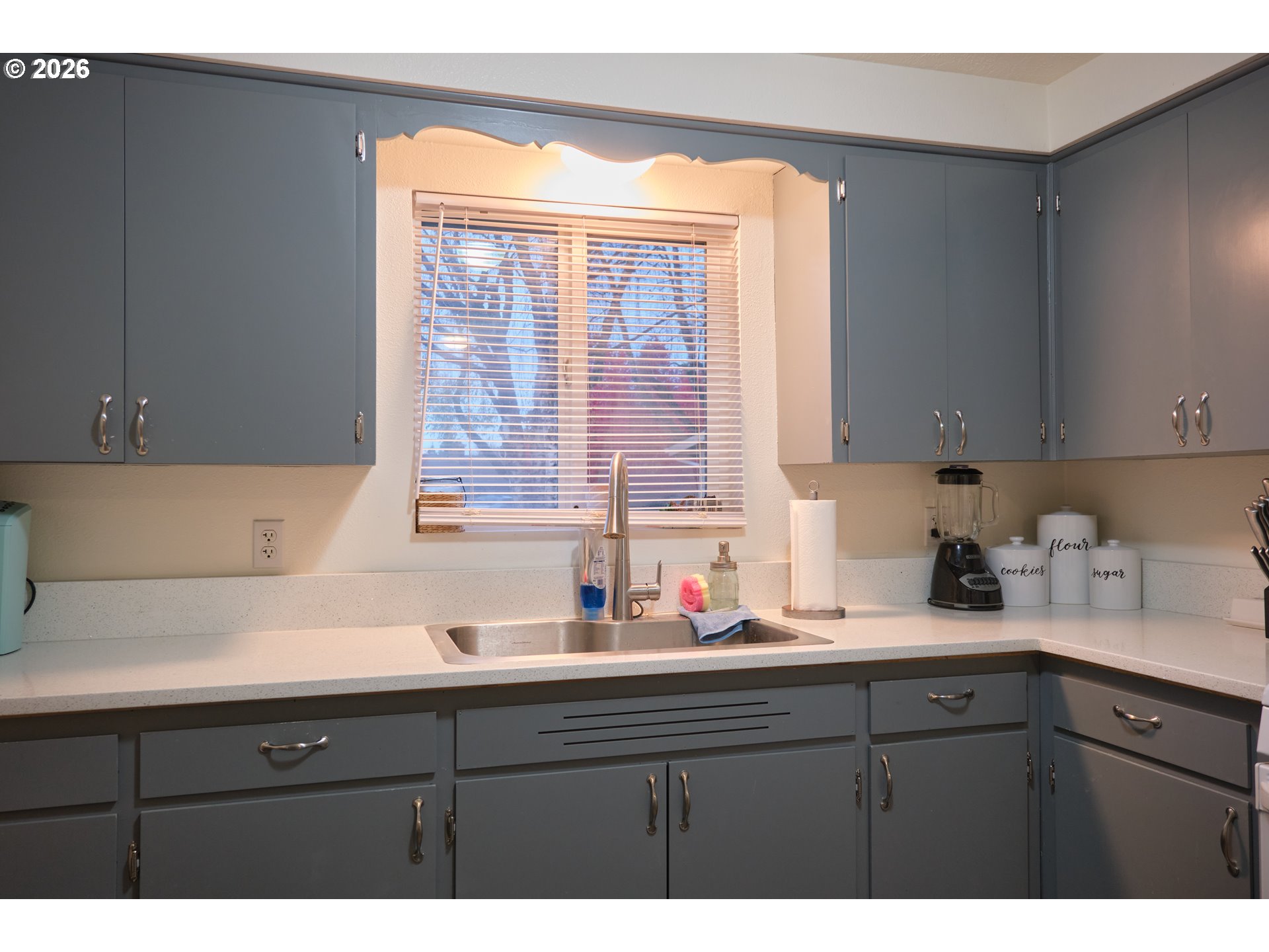 1202 Leo St Property Photo 20