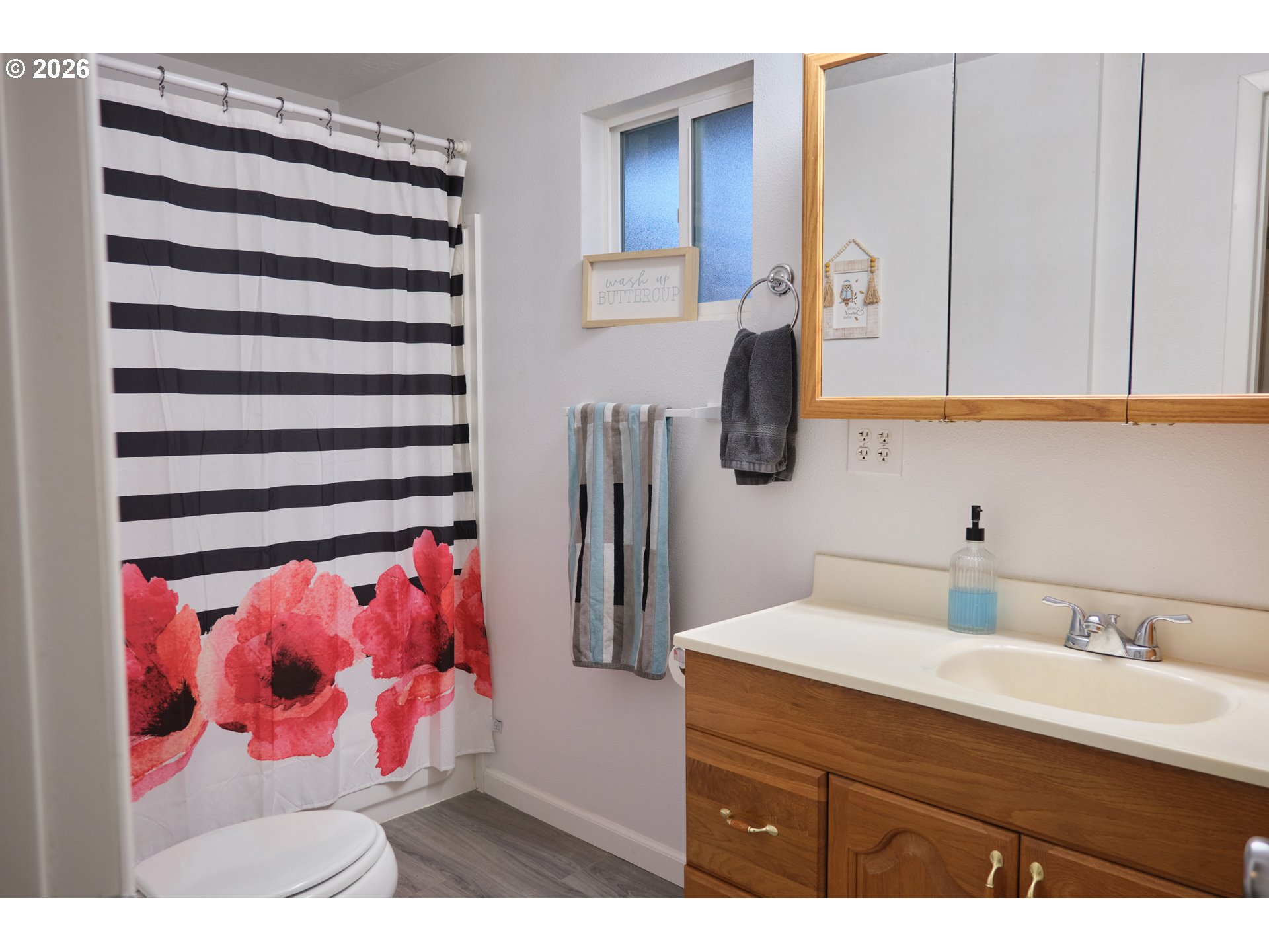 1202 Leo St Property Photo 21
