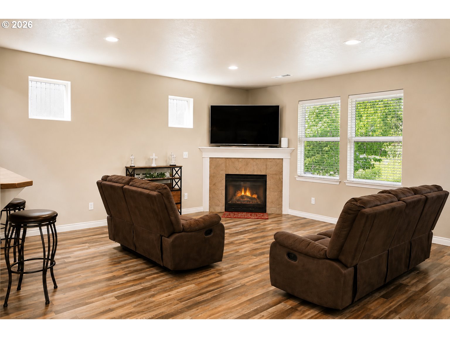 5739 Avalon Aly Property Photo 8