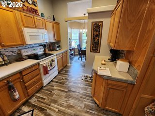 126 Kimberly Way Property Photo 15