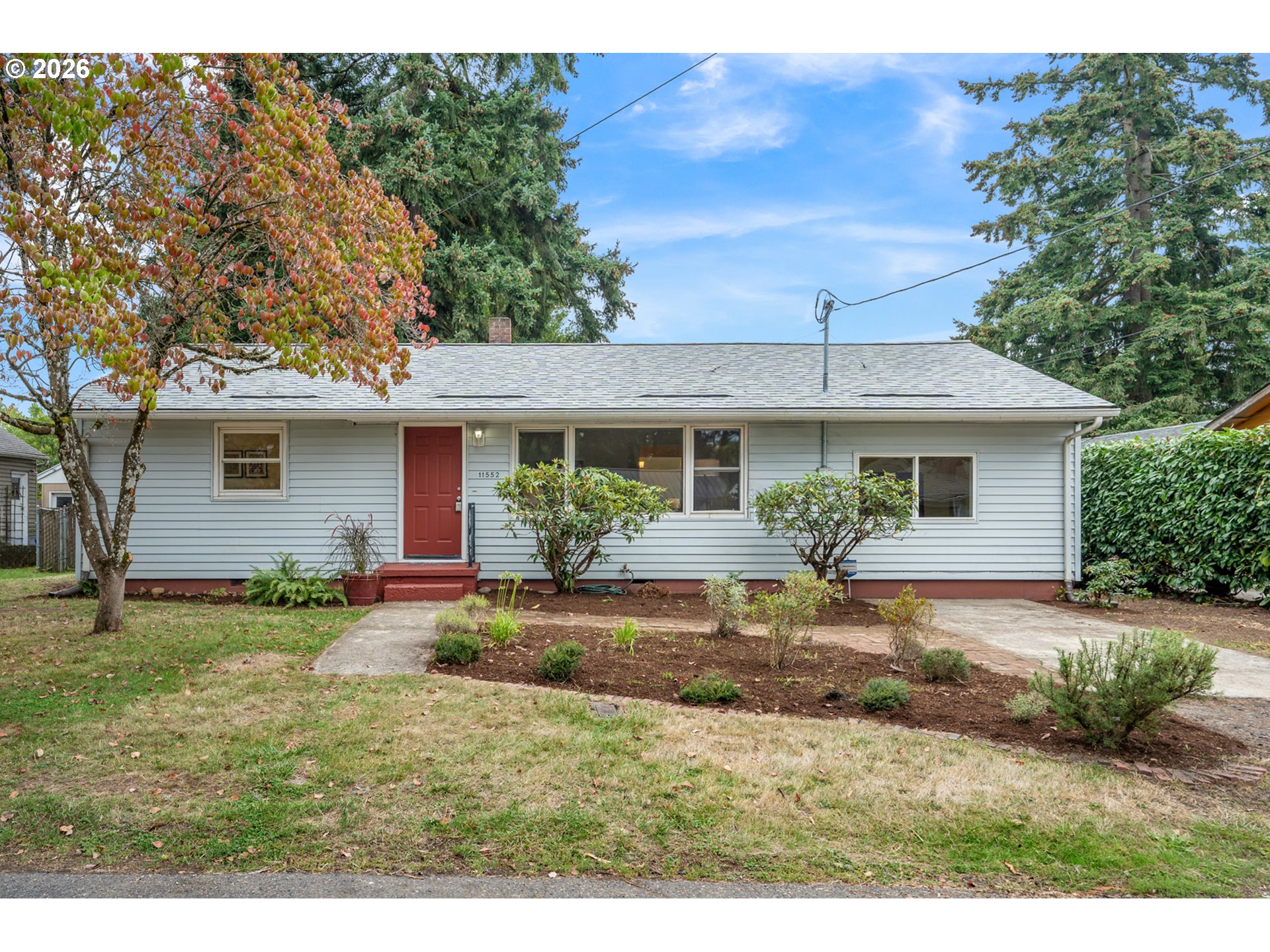 11552 Se Hawthorne St Property Photo 1