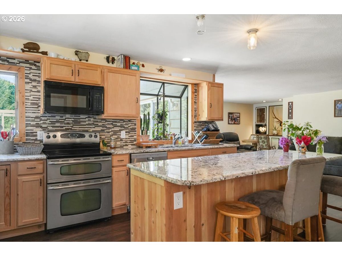31052 Kenady Ln Property Photo 12