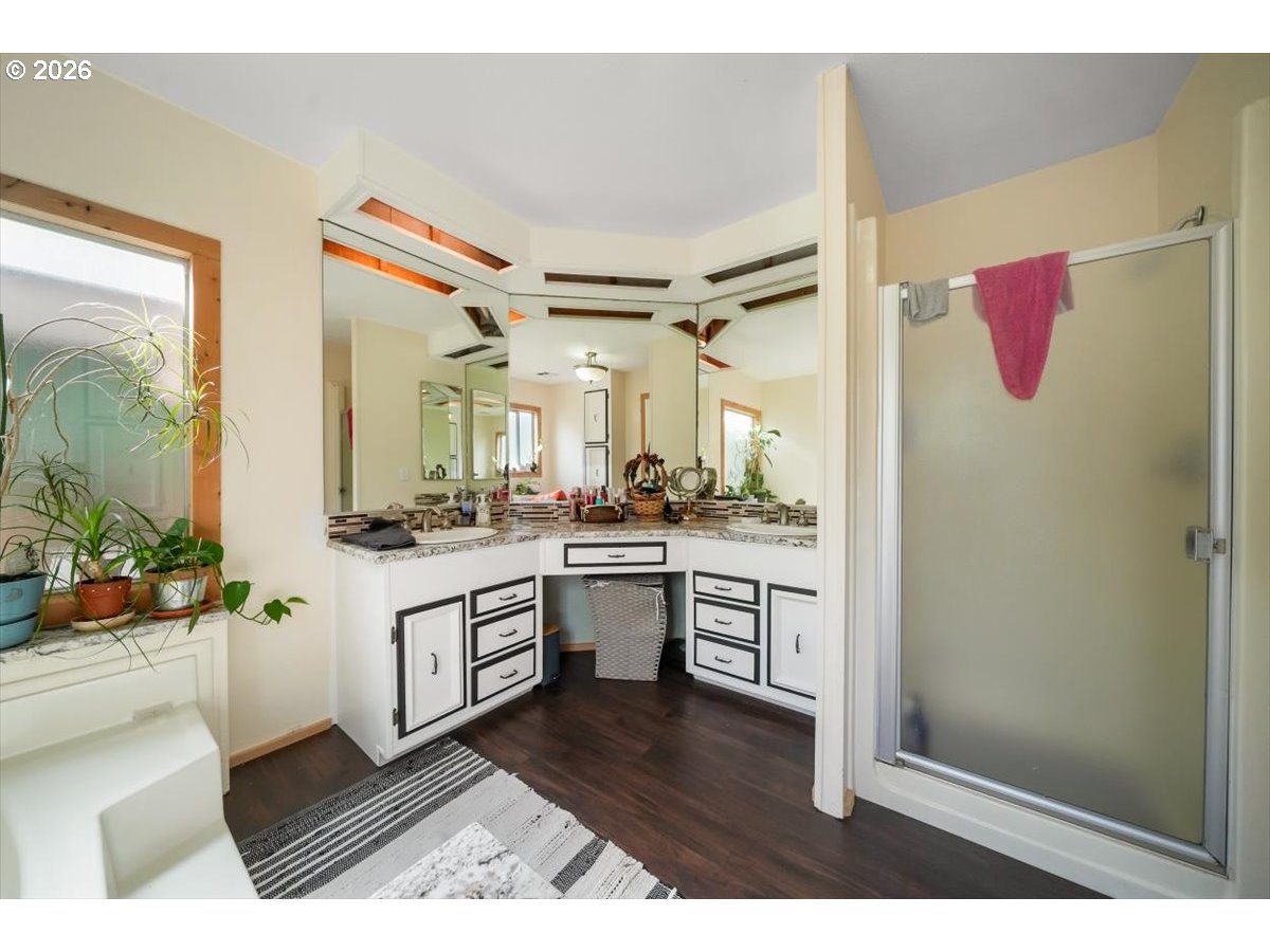 31052 Kenady Ln Property Photo 27