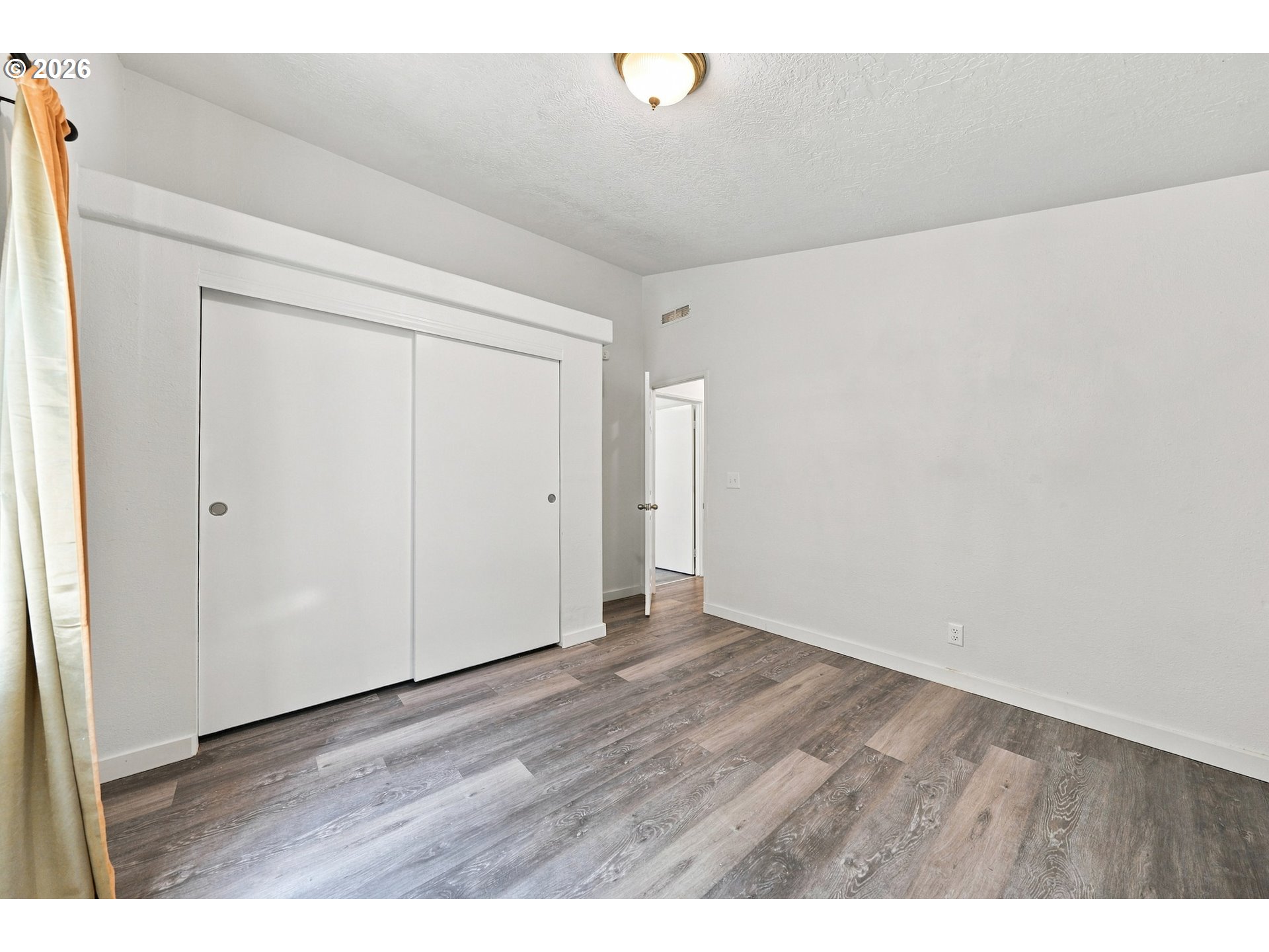 224 Aker Dr Property Photo 20