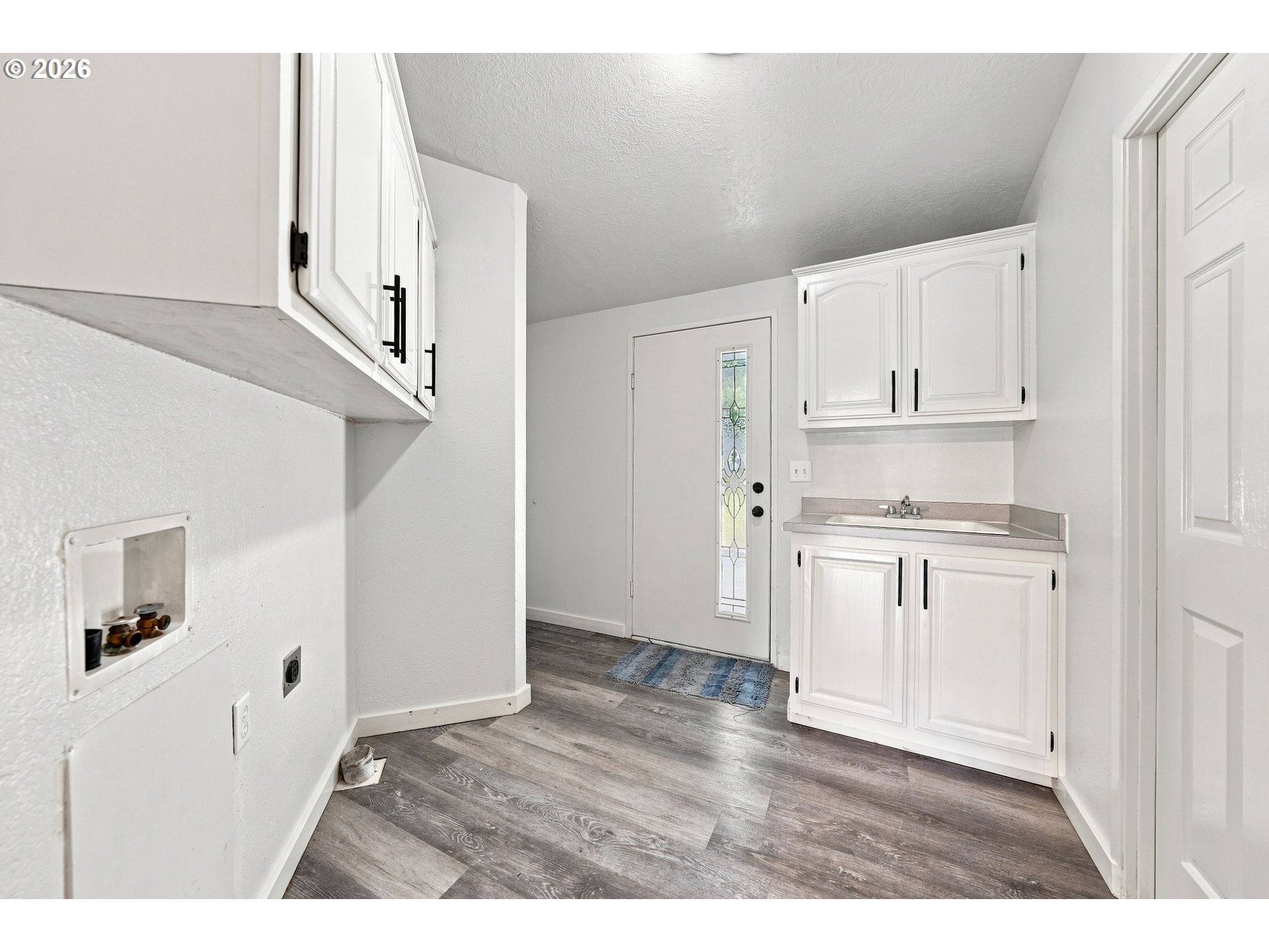 224 Aker Dr Property Photo 25