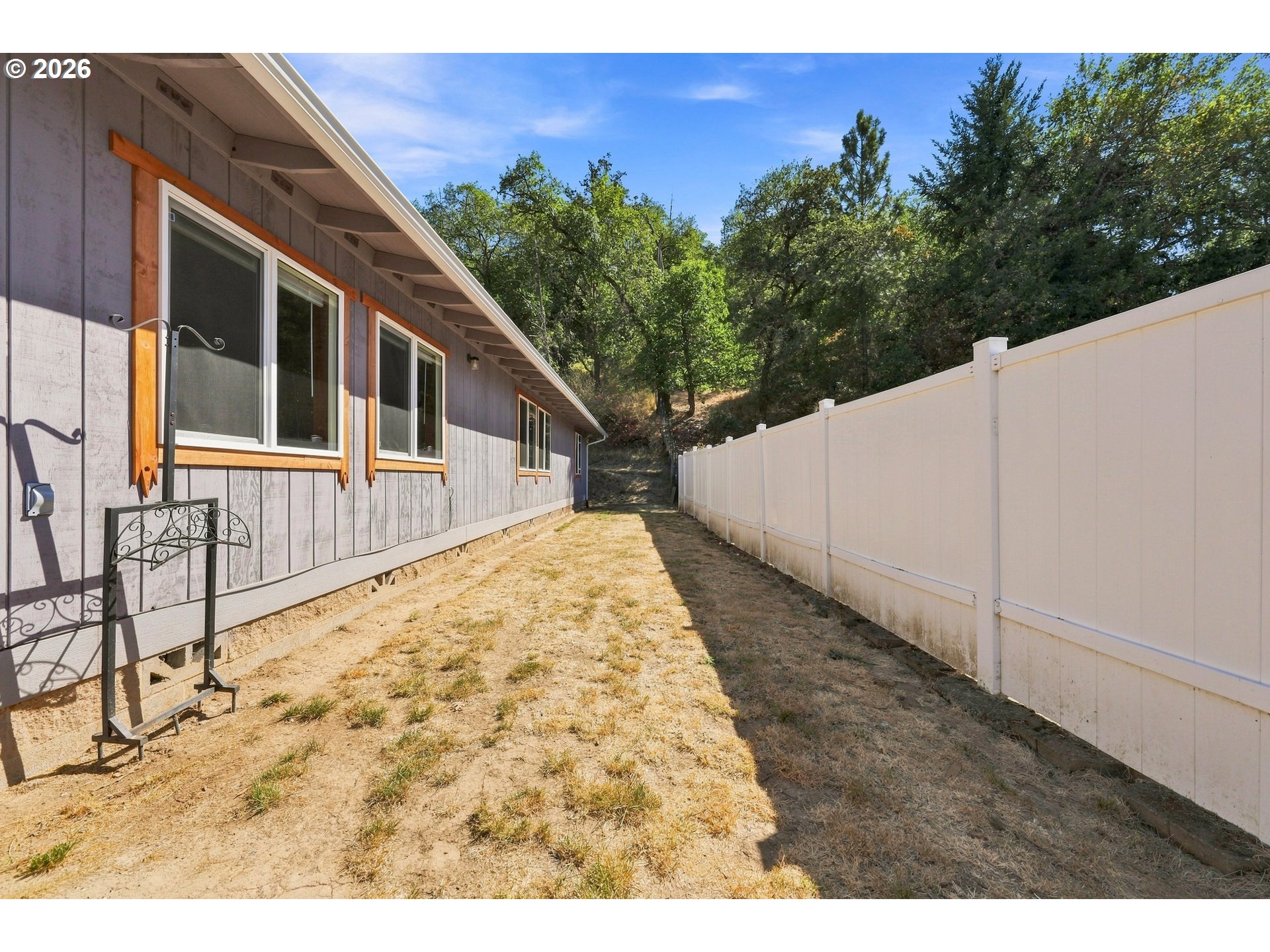 224 Aker Dr Property Photo 26