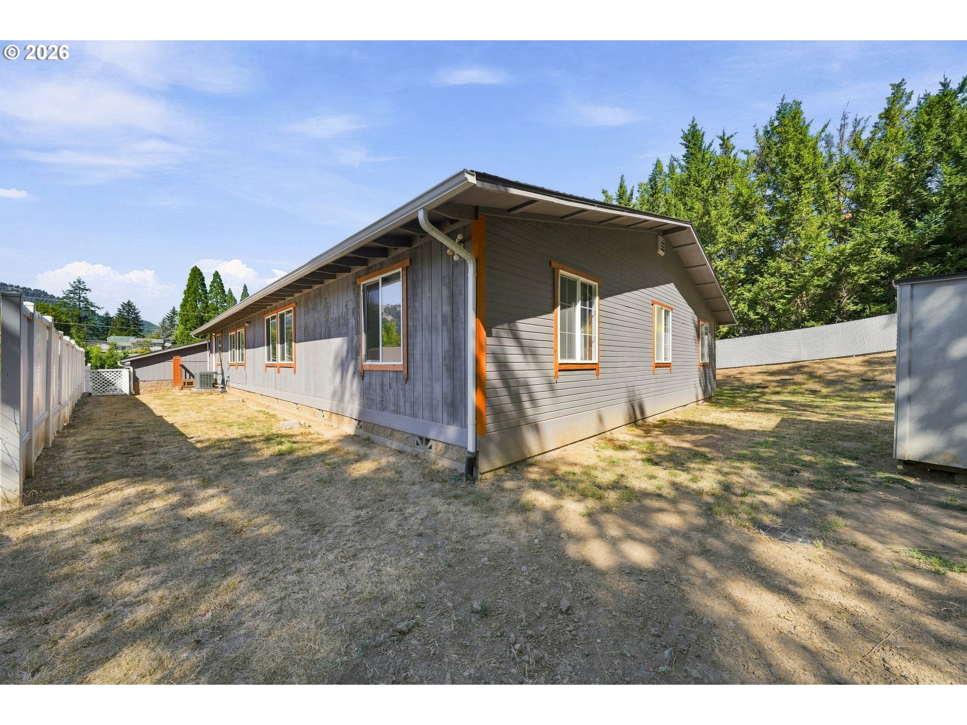 224 Aker Dr Property Photo 29