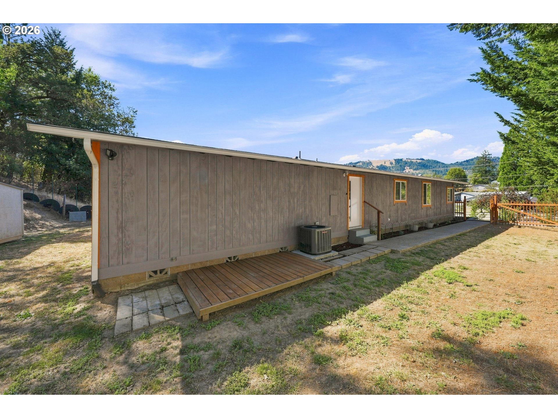 224 Aker Dr Property Photo 33