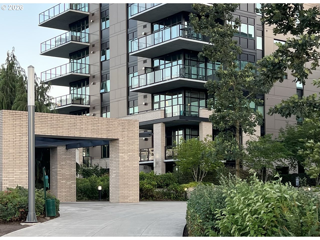 1830 NW RIVERSCAPE ST 106