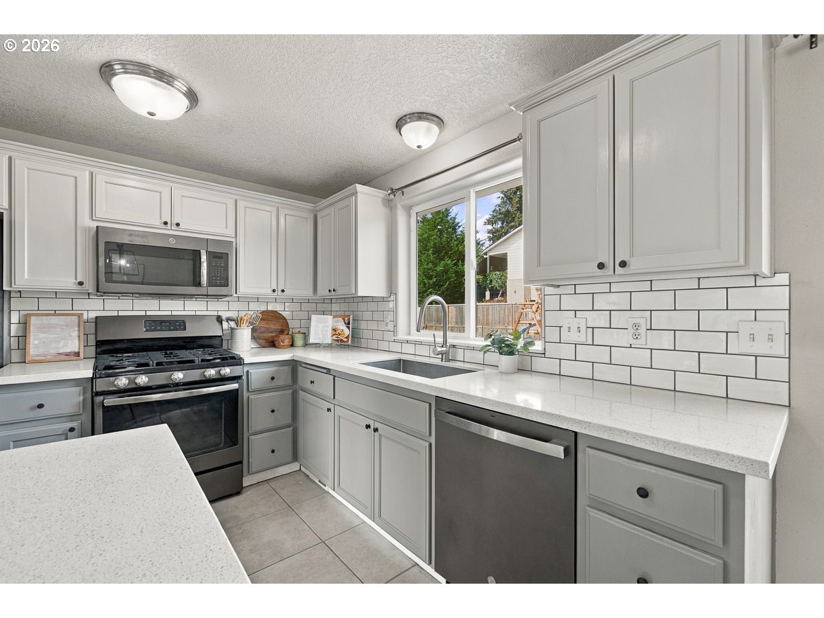 770 Sw Scotsman Ct Property Photo 9
