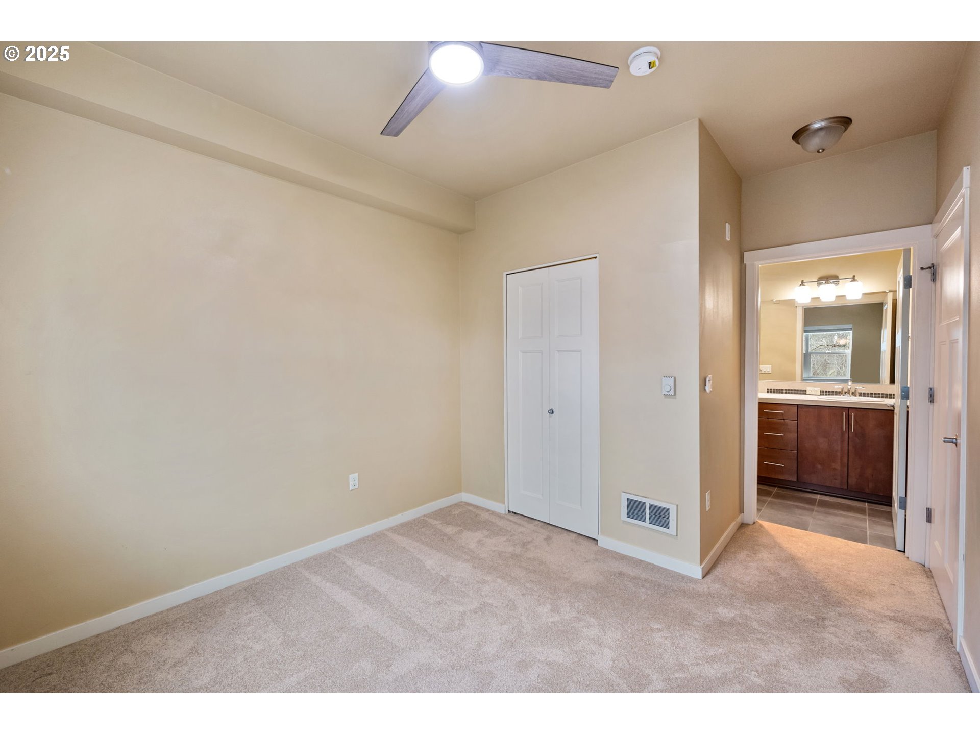 13915 Sw Meridian St 307 Property Photo 18