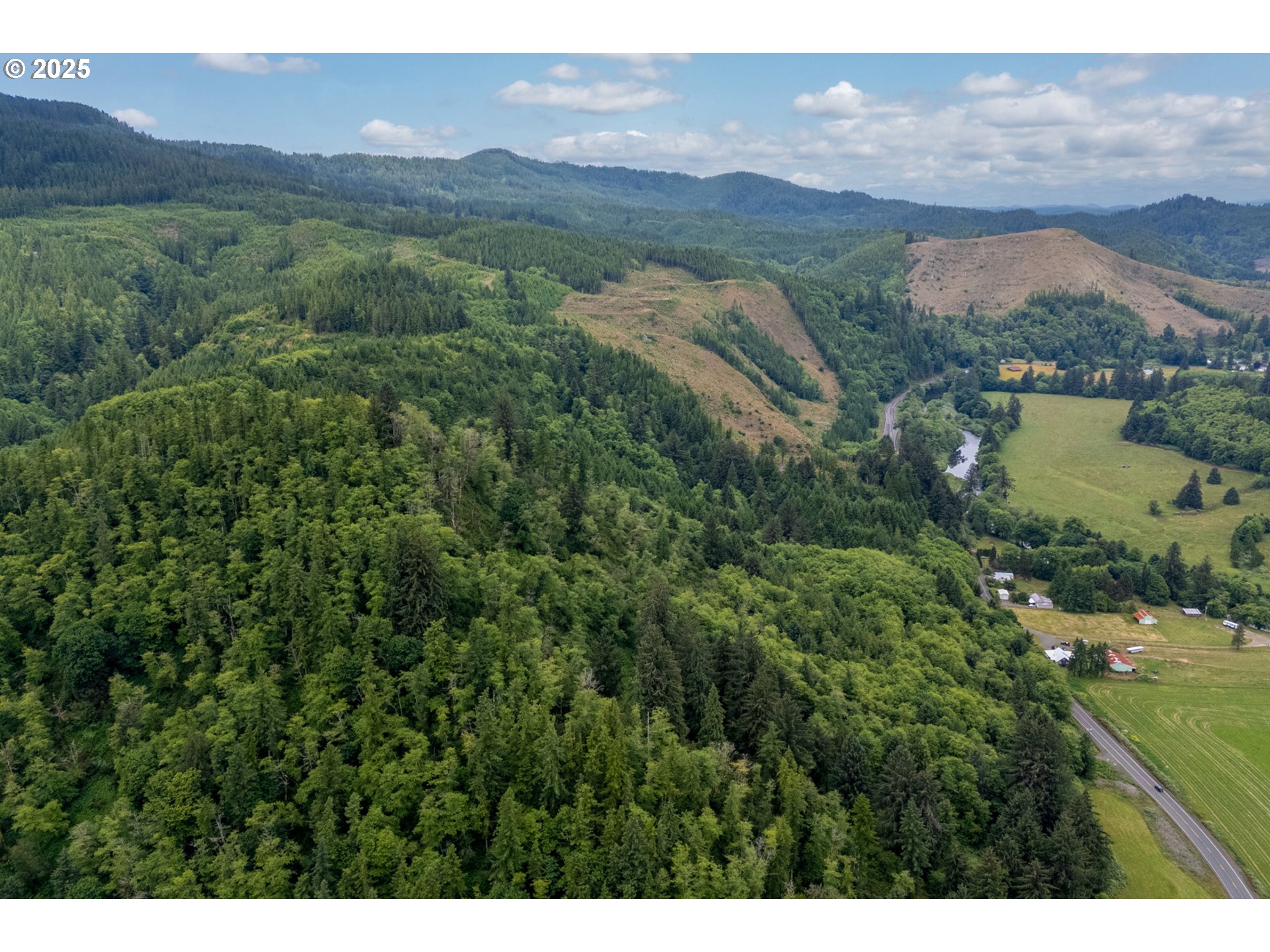 21675 Us 101 S Property Photo 4