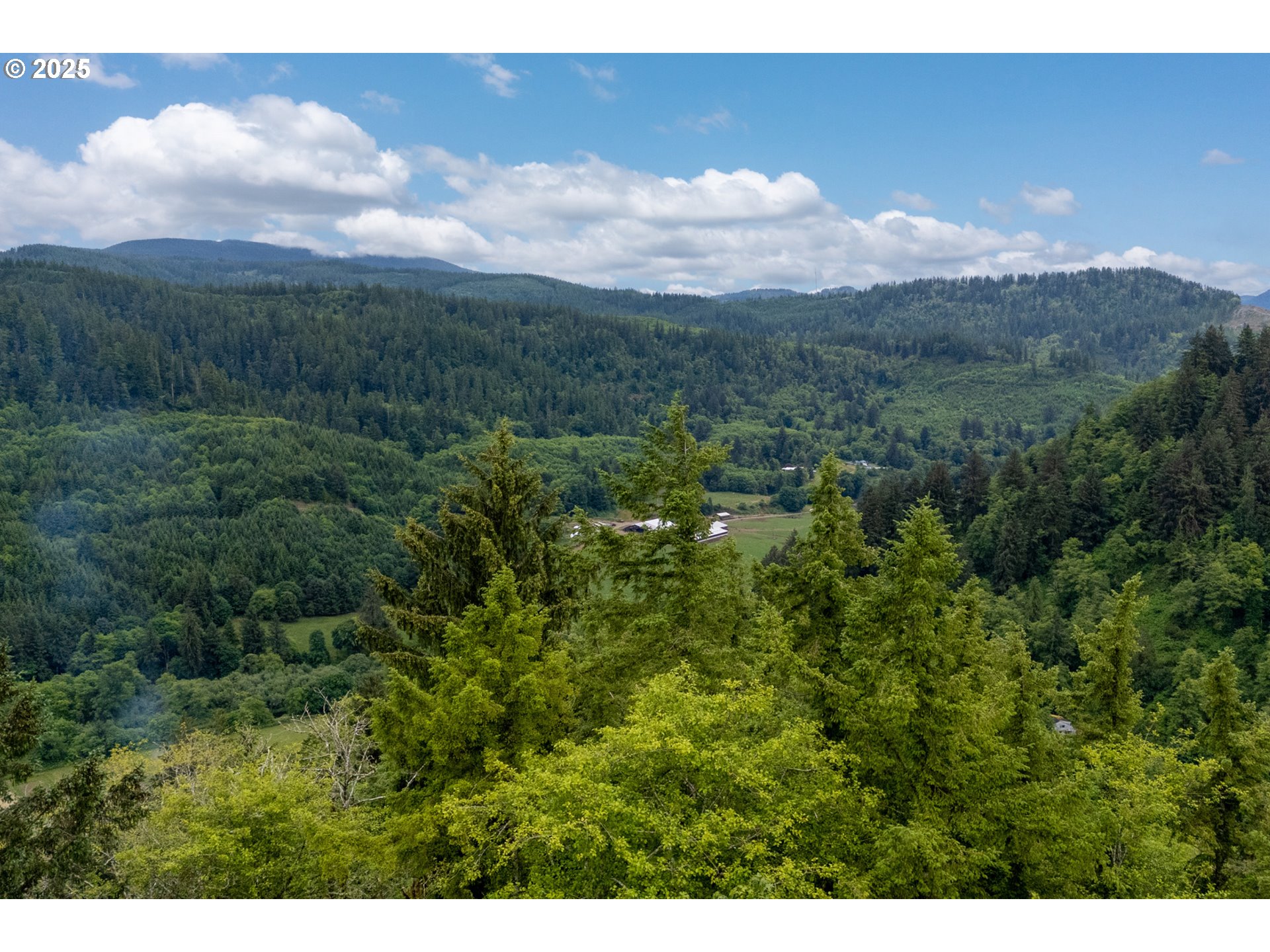 21675 Us 101 S Property Photo 7