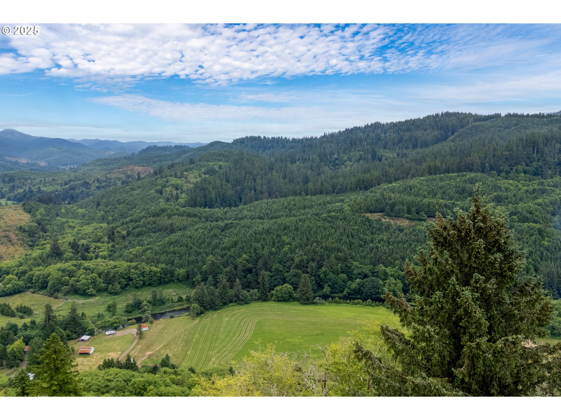 21675 Us 101 S Property Photo 13