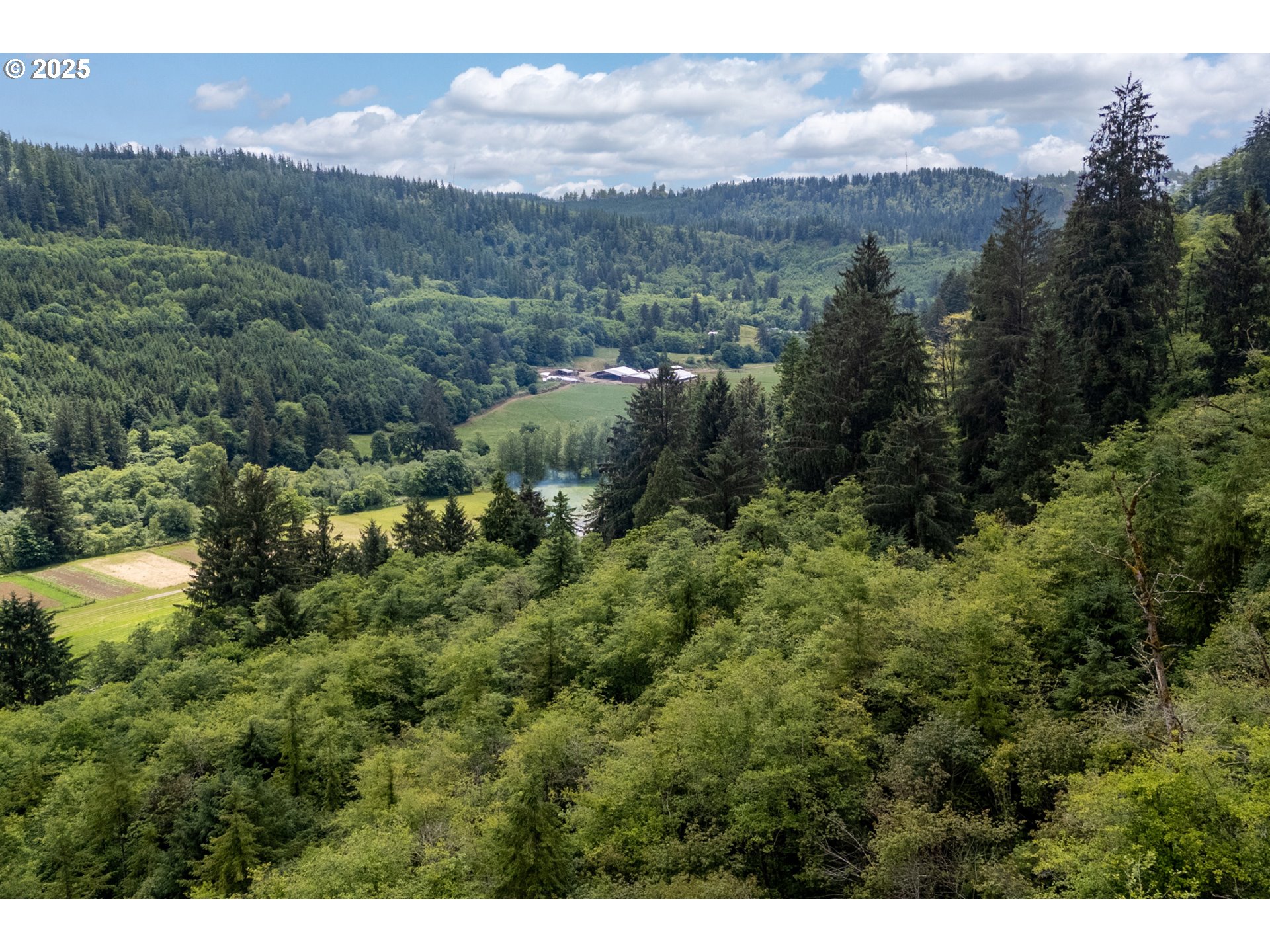 21675 Us 101 S Property Photo 15