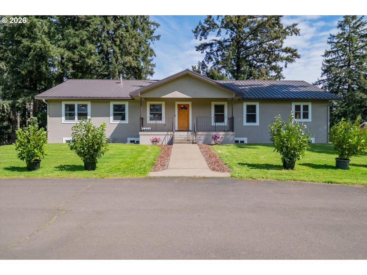 28095 Santiam Hwy Property Photo 3