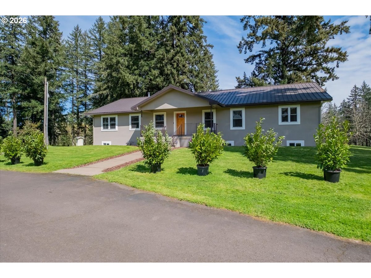 28095 Santiam Hwy Property Photo 4