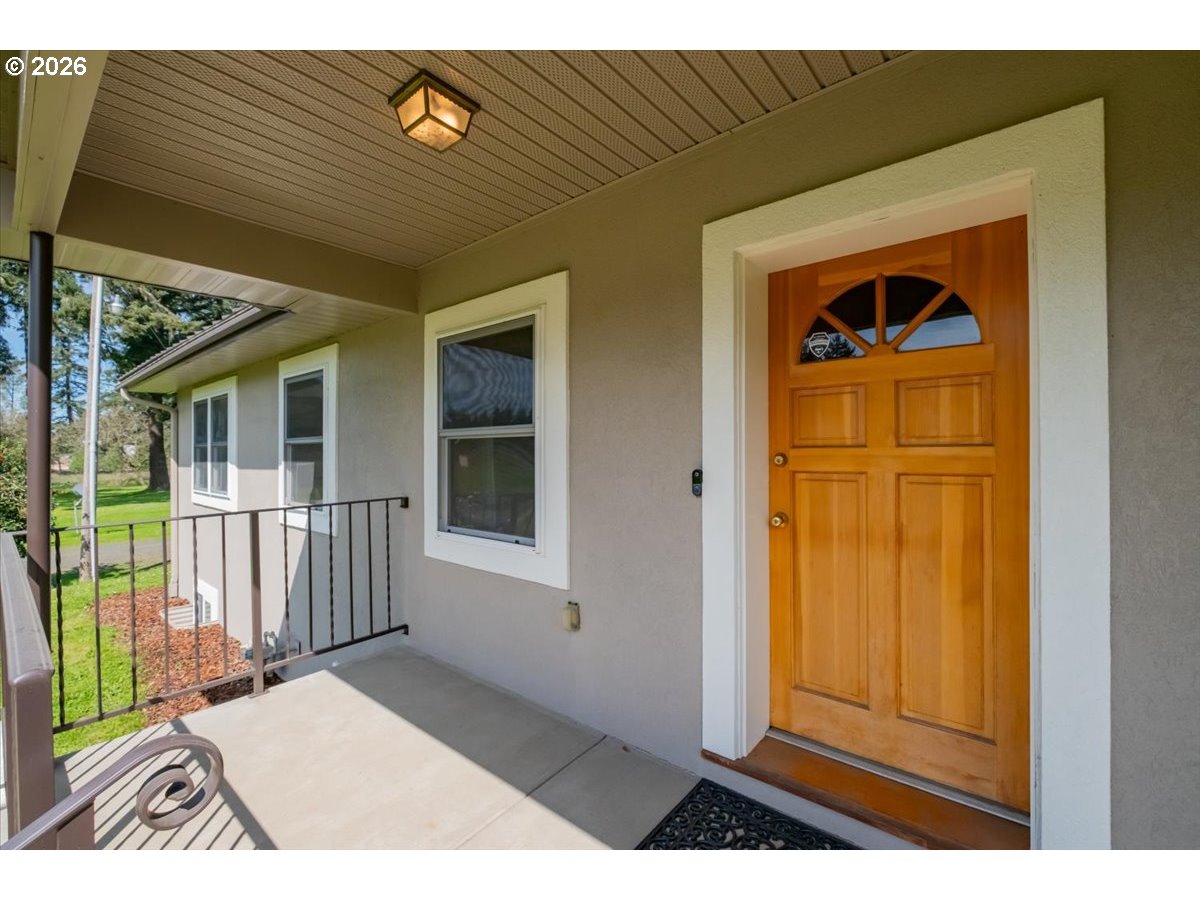 28095 Santiam Hwy Property Photo 6