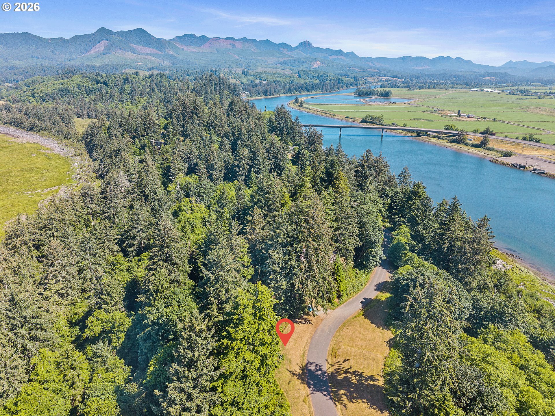 Nehalem Point Dr Tl 2000 Property Photo 3