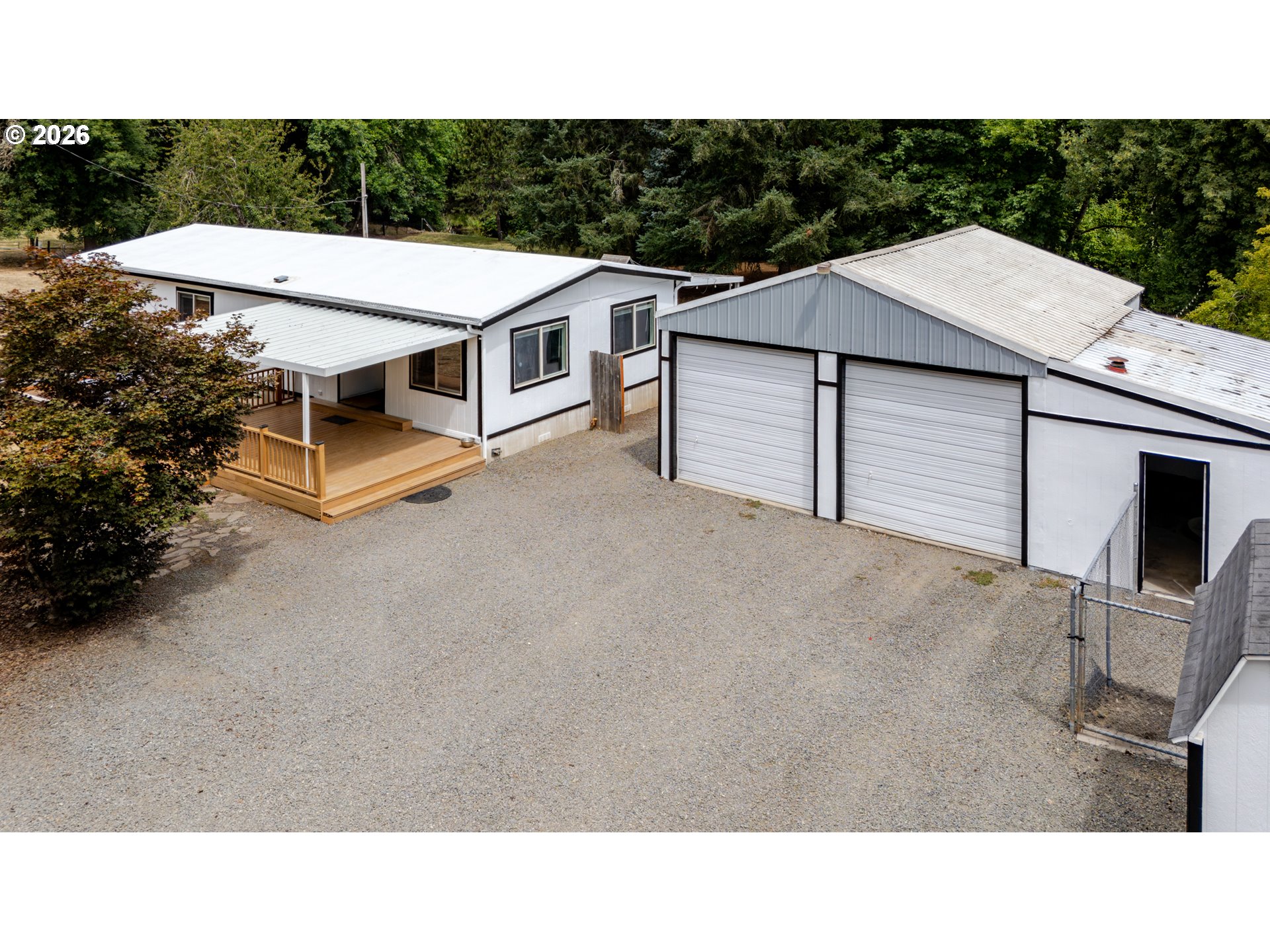 25697 Brush Creek Rd Property Photo 1