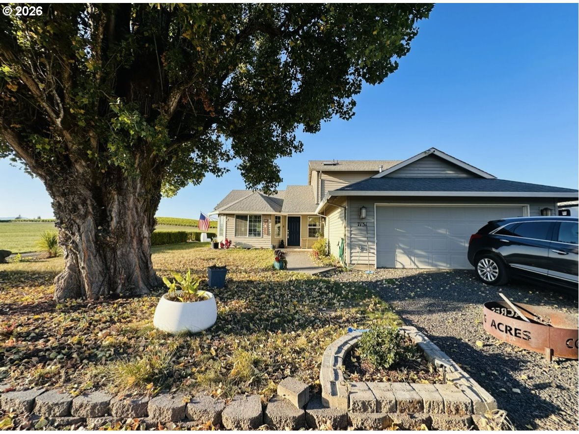 7131 Ne Highway 240 Property Photo 1