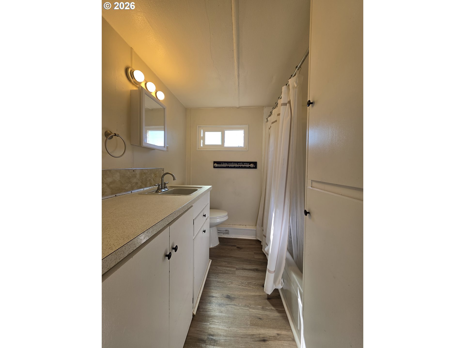 76332 Rainbow St 43b Property Photo 8