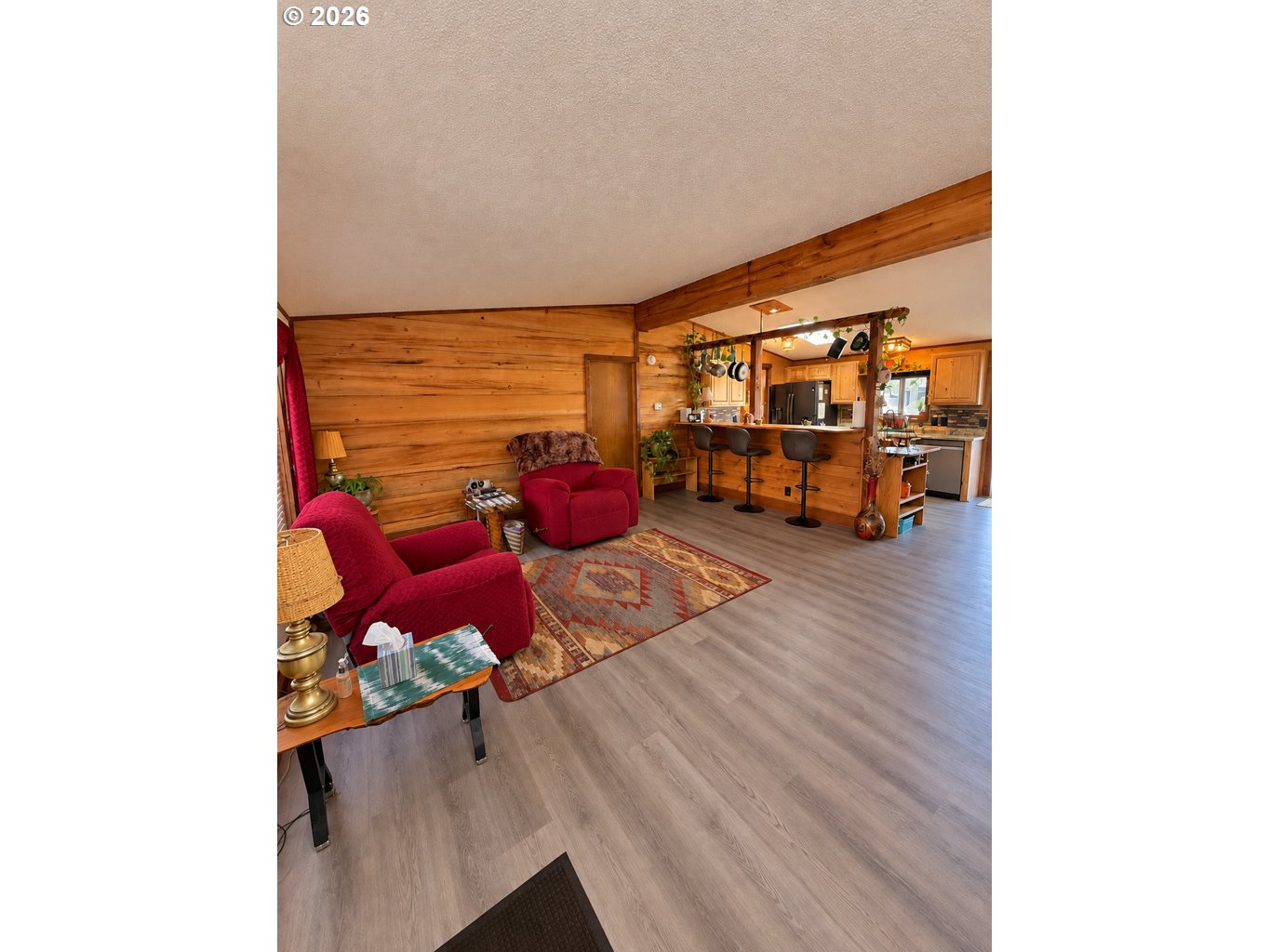 450 Tiara St Property Photo 6