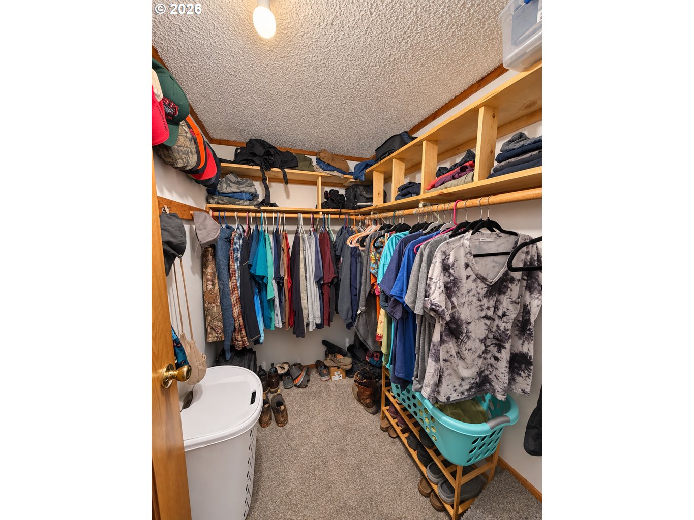 450 Tiara St Property Photo 17