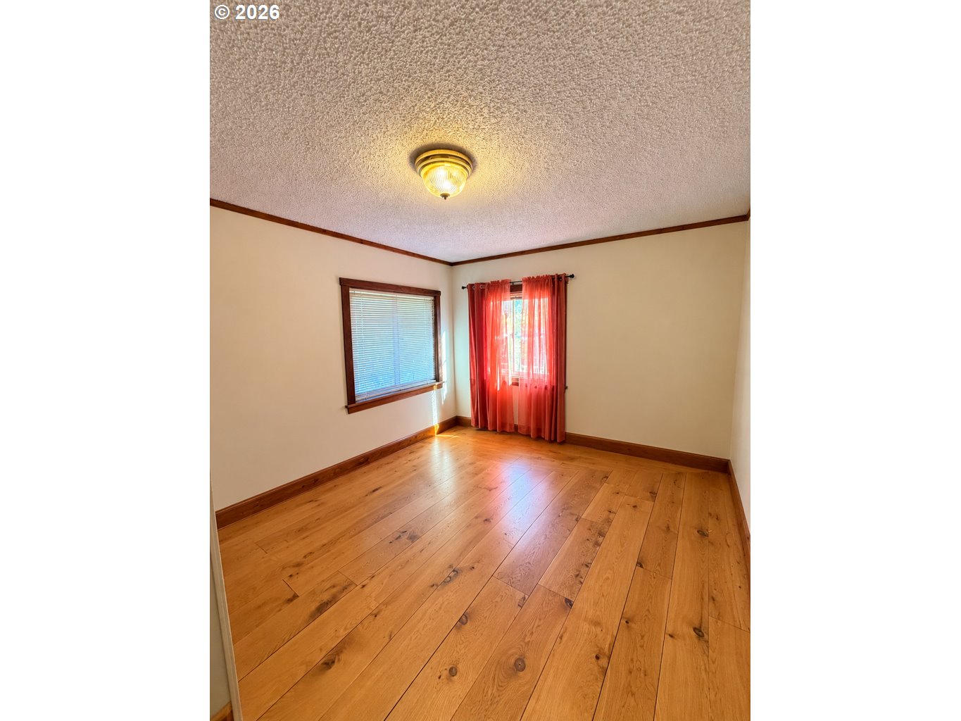 450 Tiara St Property Photo 21