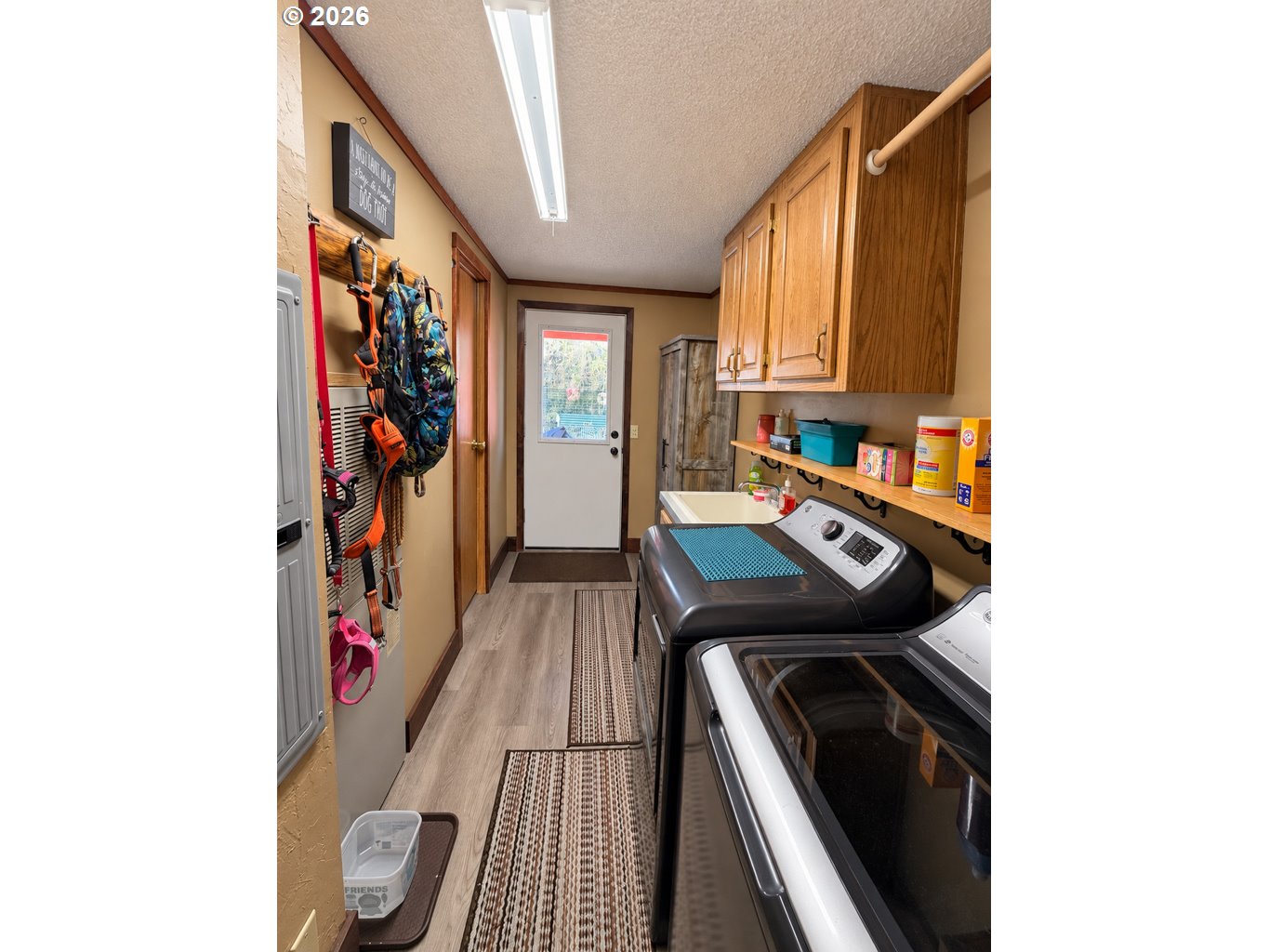 450 Tiara St Property Photo 25