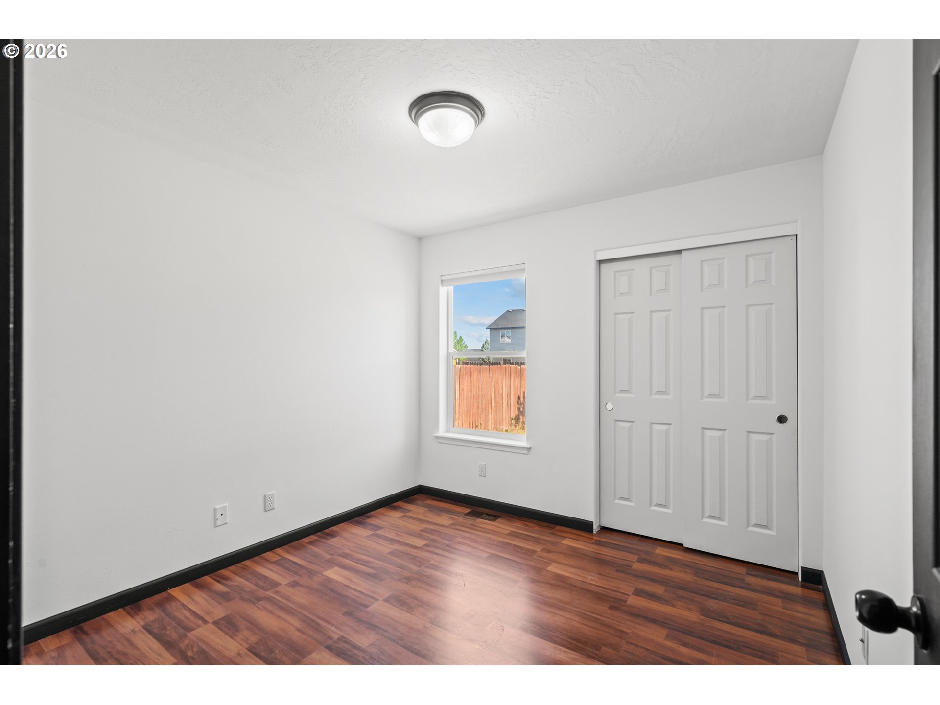 1511 Ne Gladys Dr Property Photo 16