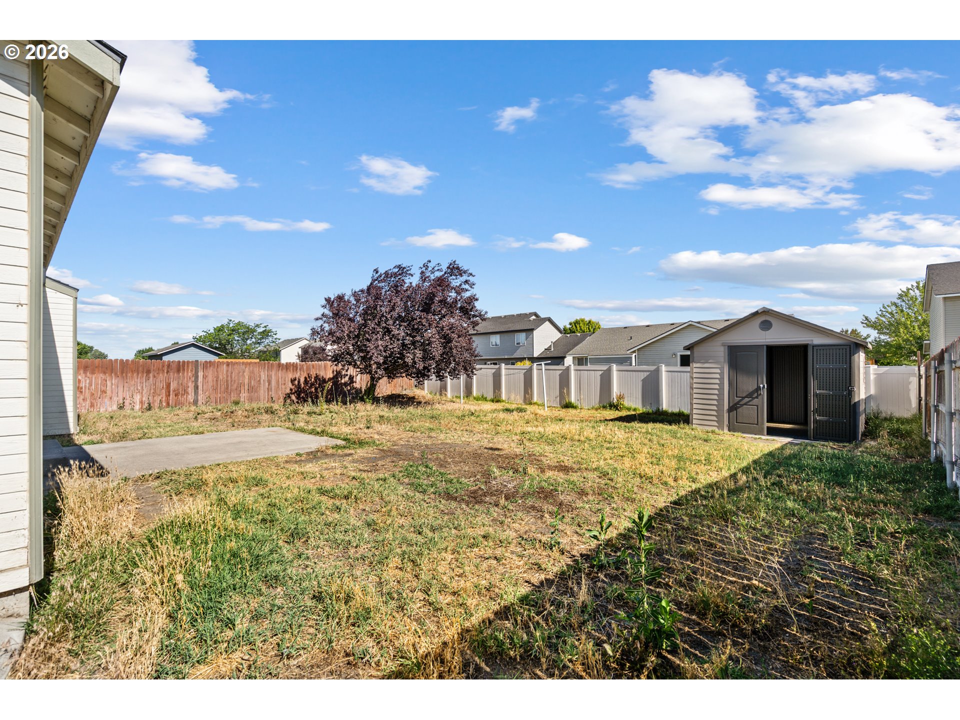 1511 Ne Gladys Dr Property Photo 21