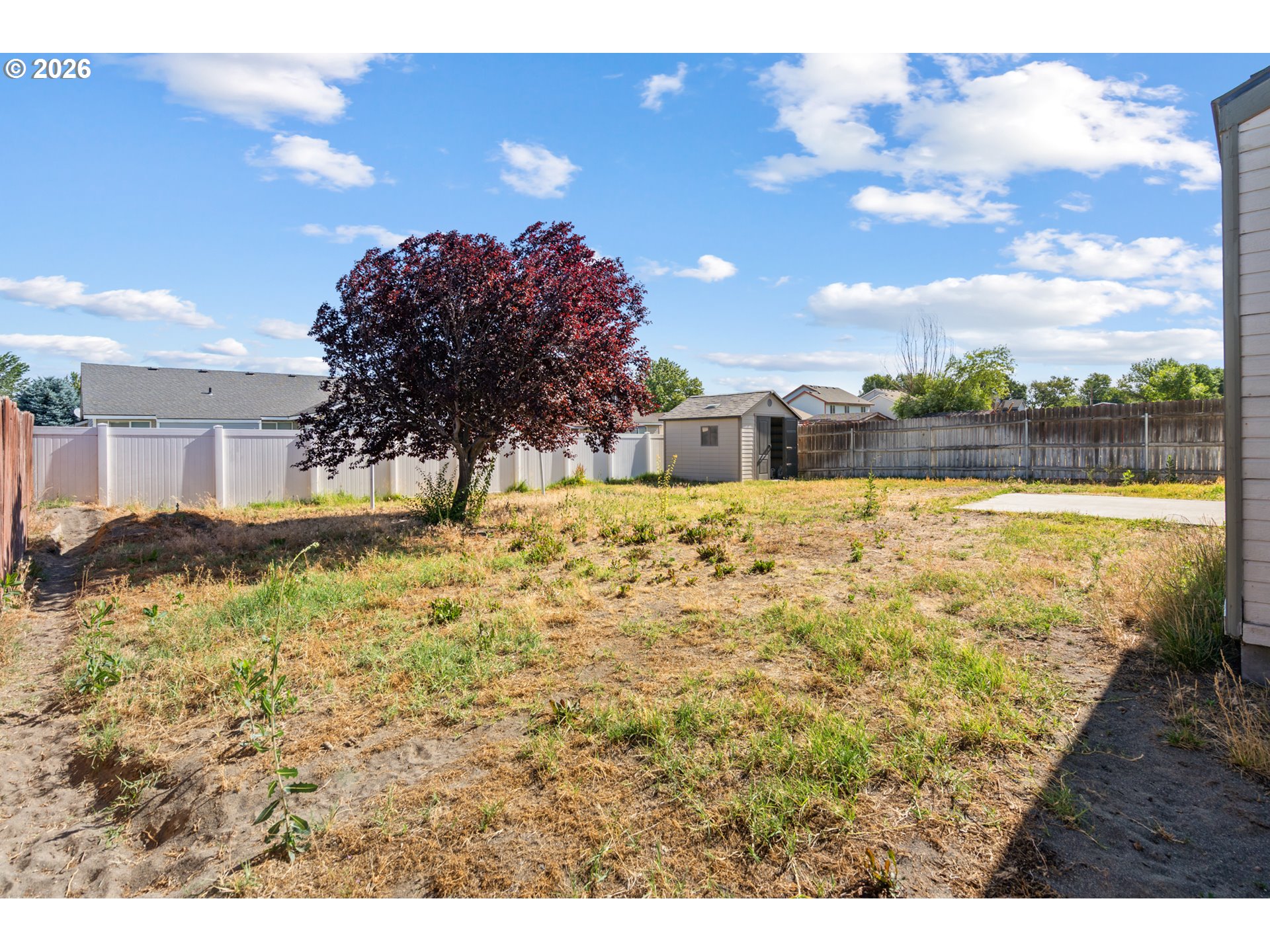1511 Ne Gladys Dr Property Photo 24