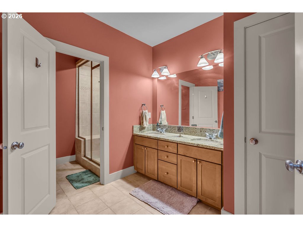 13829 Se Claremont St Property Photo 28