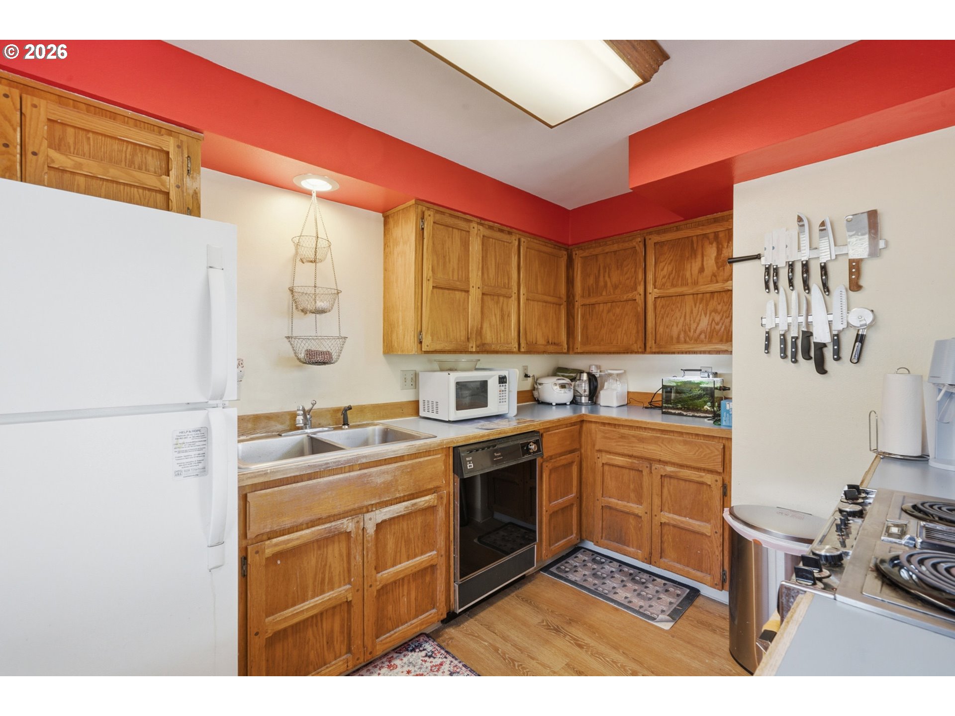 9465 Third St Property Photo 13