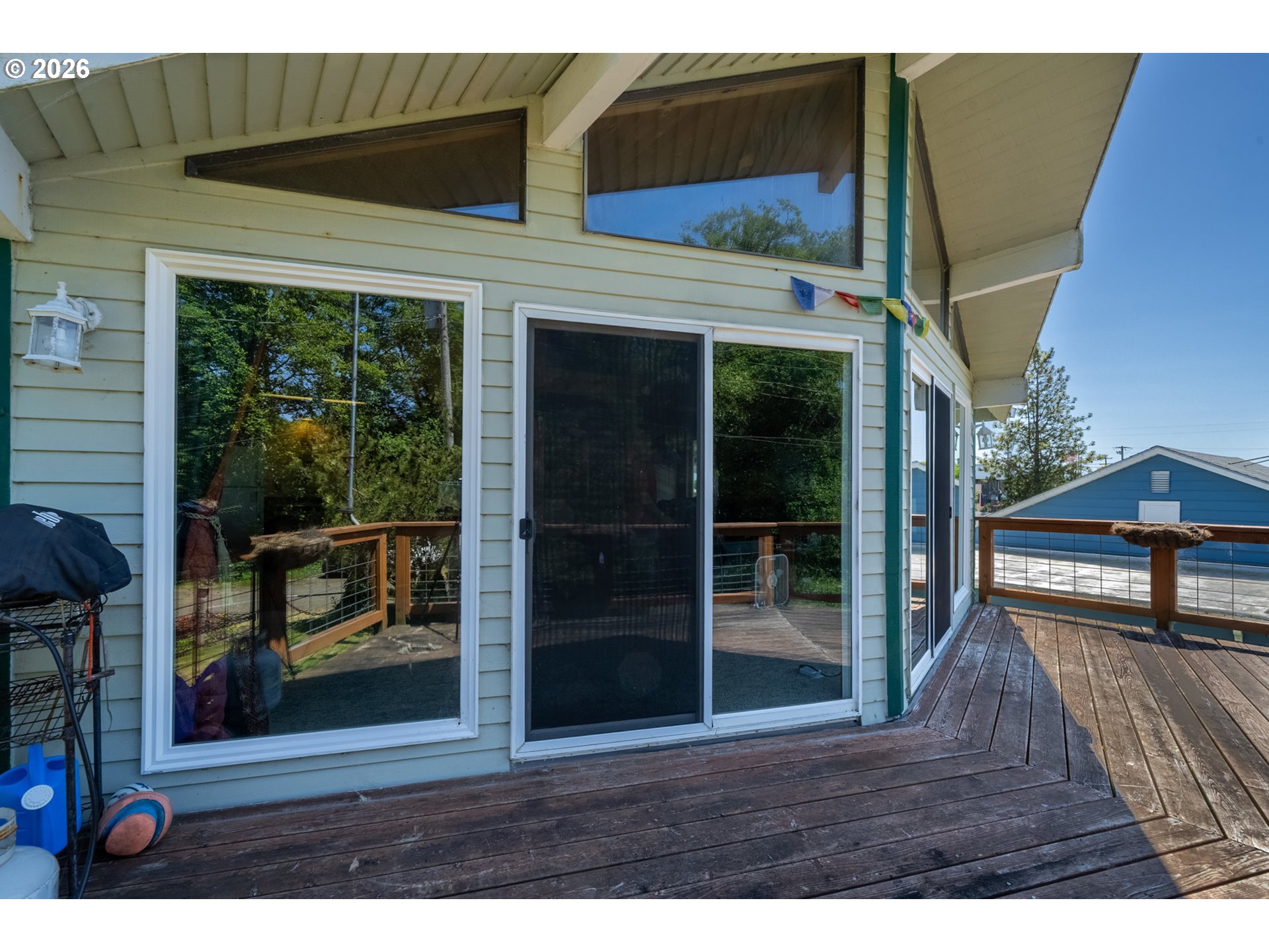 9465 Third St Property Photo 15