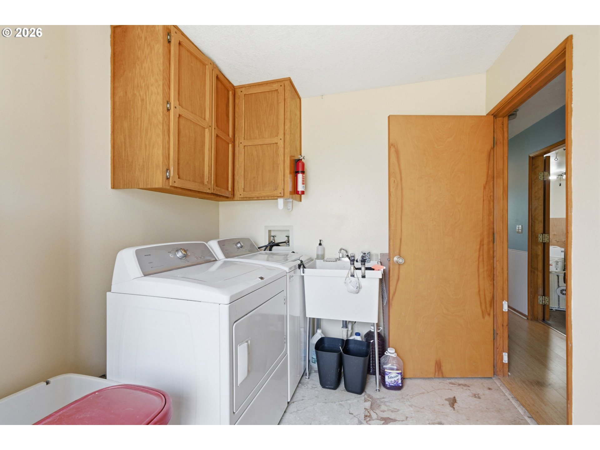 9465 Third St Property Photo 33