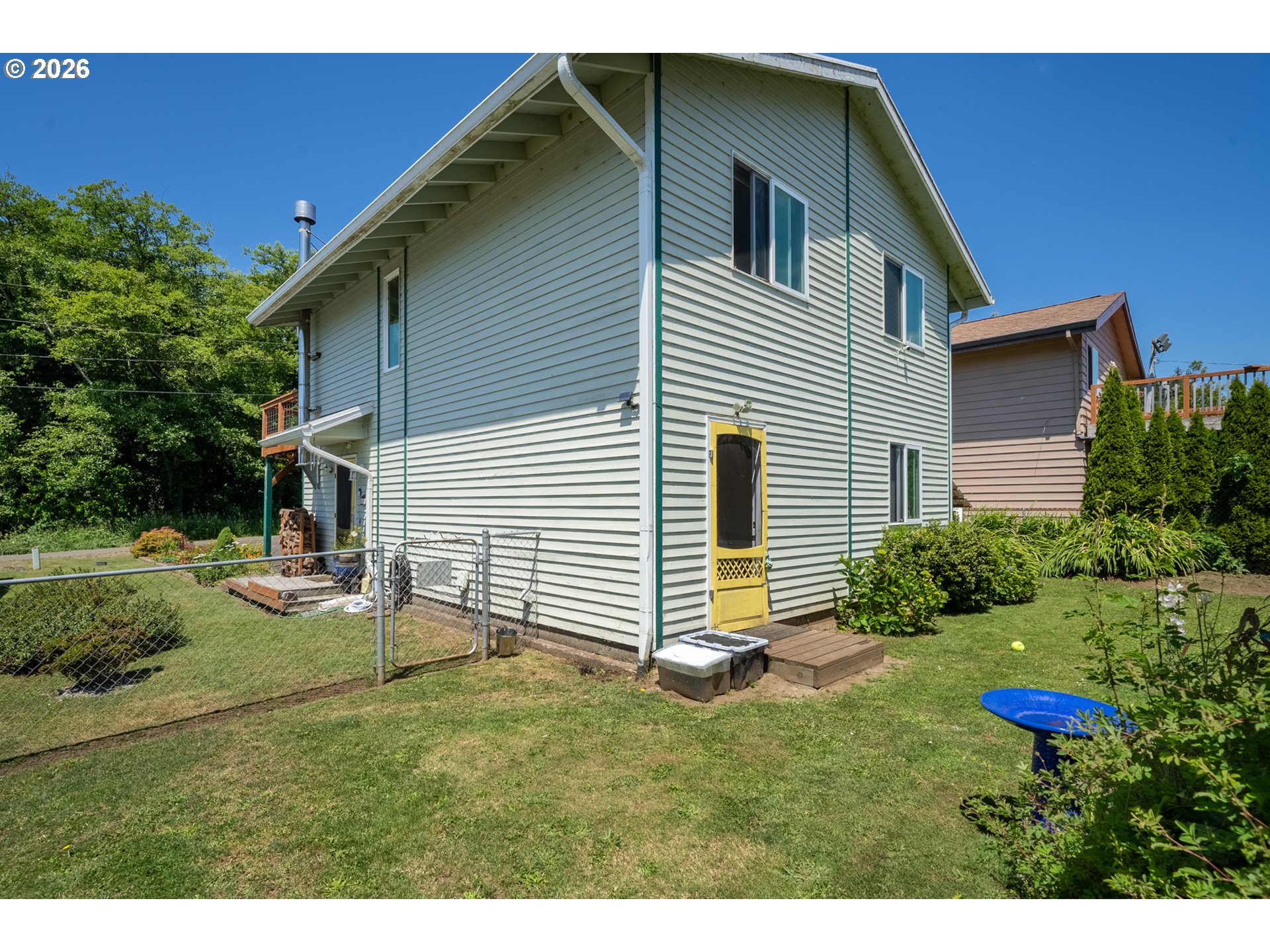 9465 Third St Property Photo 36